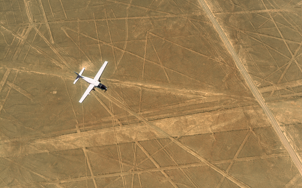 Full-Day Nazca Lines Aerial Tour from Lima