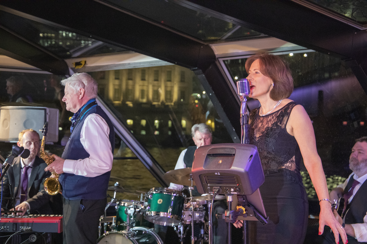 London Thames Evening Dinner Cruise with Live Jazz