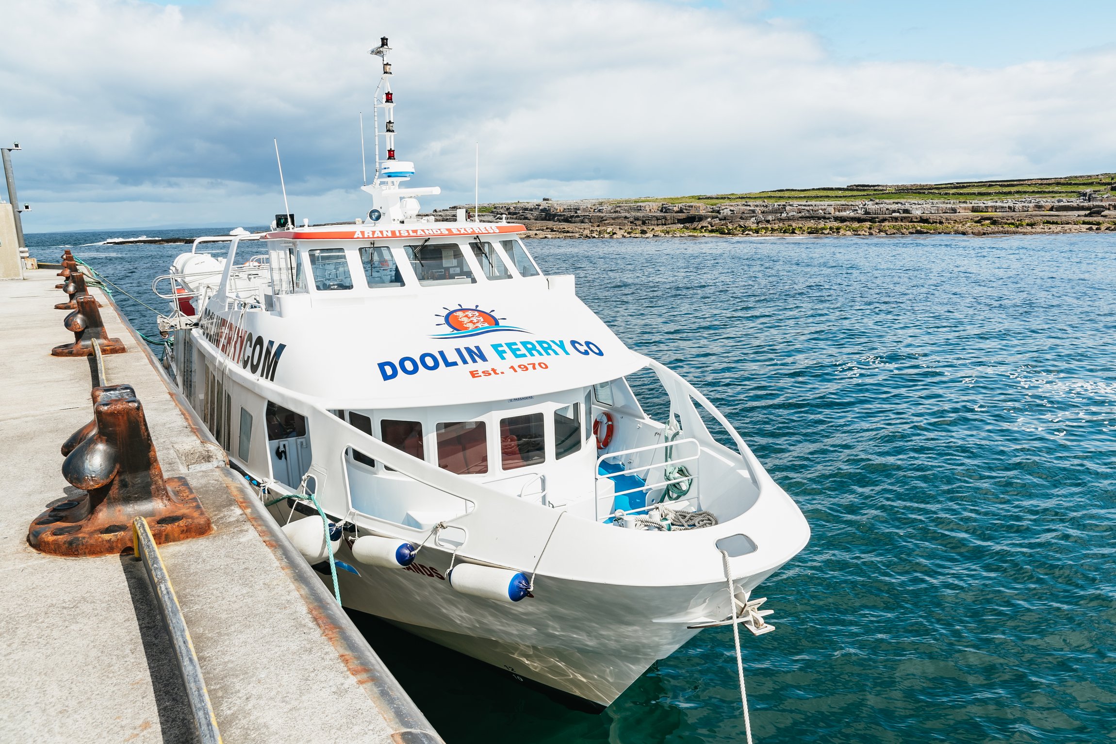 Aran Islands & Cliffs of Moher Full-Day Tour from Galway