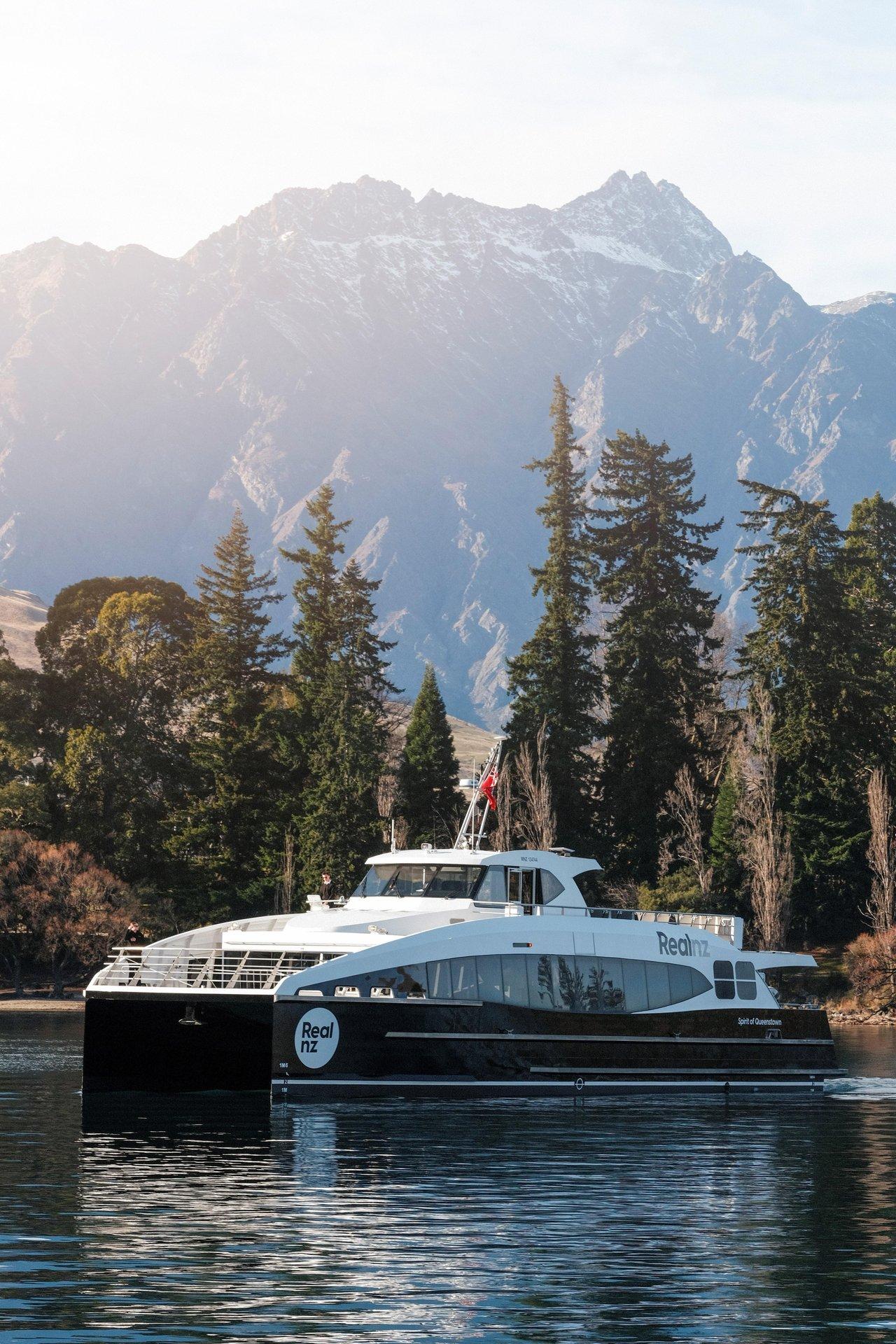 South Island guided tour photo — image 19