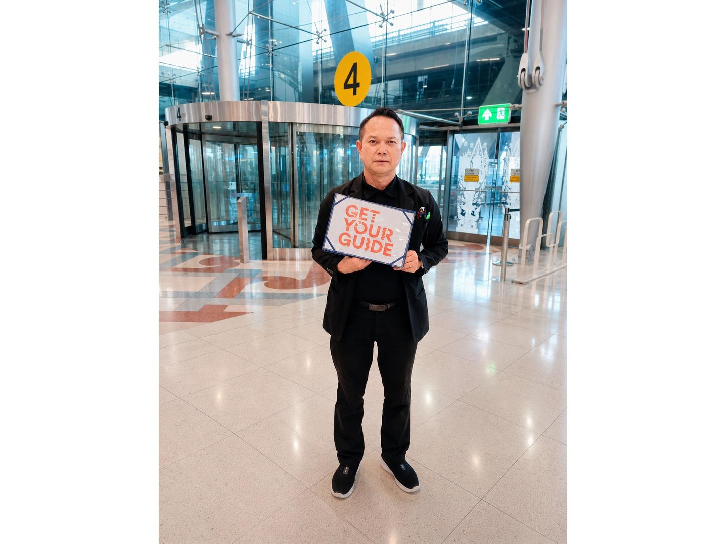 Bangkok Suvarnabhumi Airport: Private Hotel Transfer with Tollway