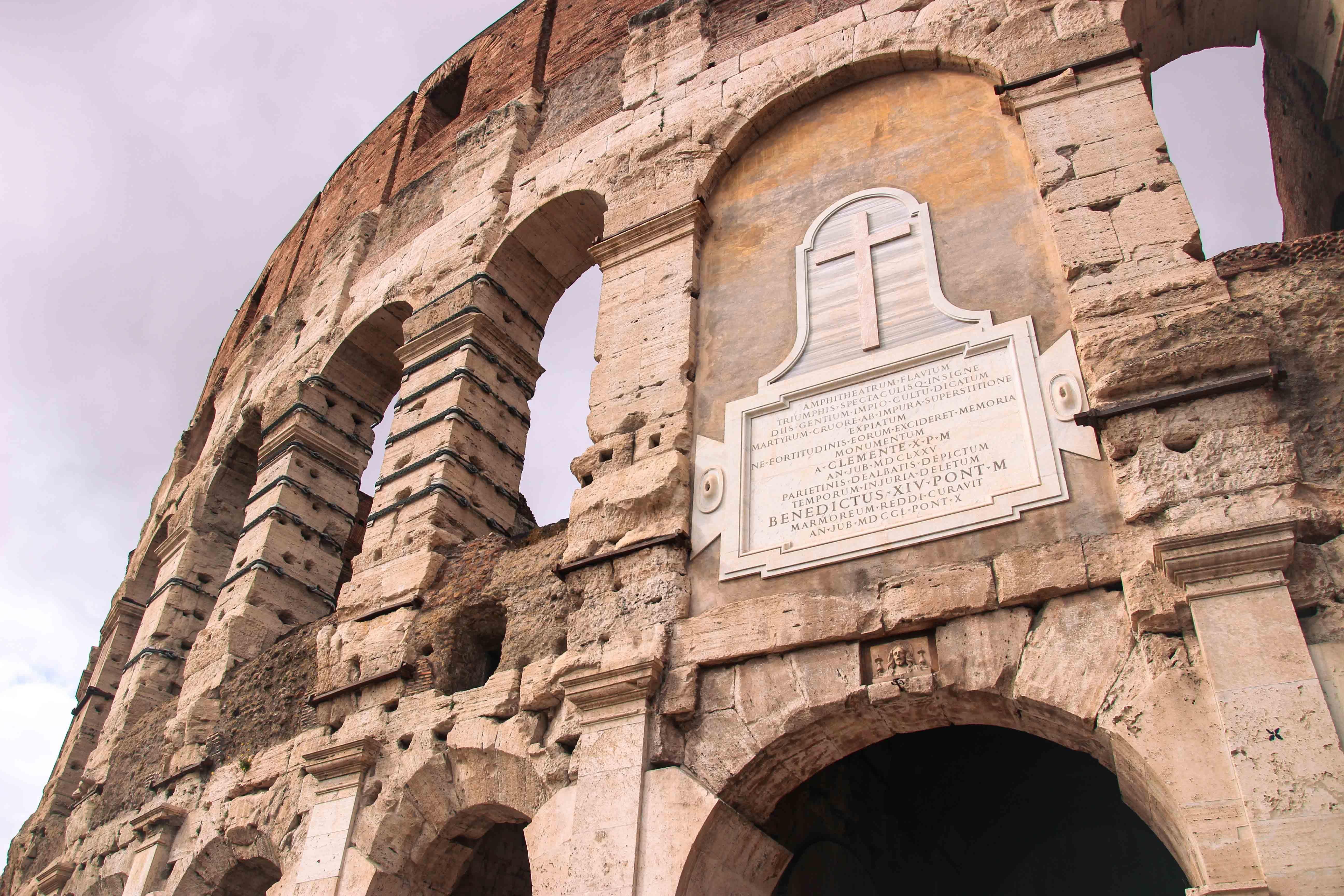 Rome Colosseum Arena, Roman Forum & Palatine Hill VIP Tour