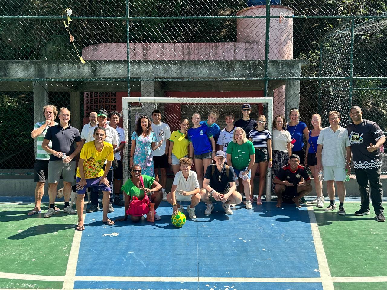 Rio de Janeiro: Santa Marta Favela Guided Walking Tour