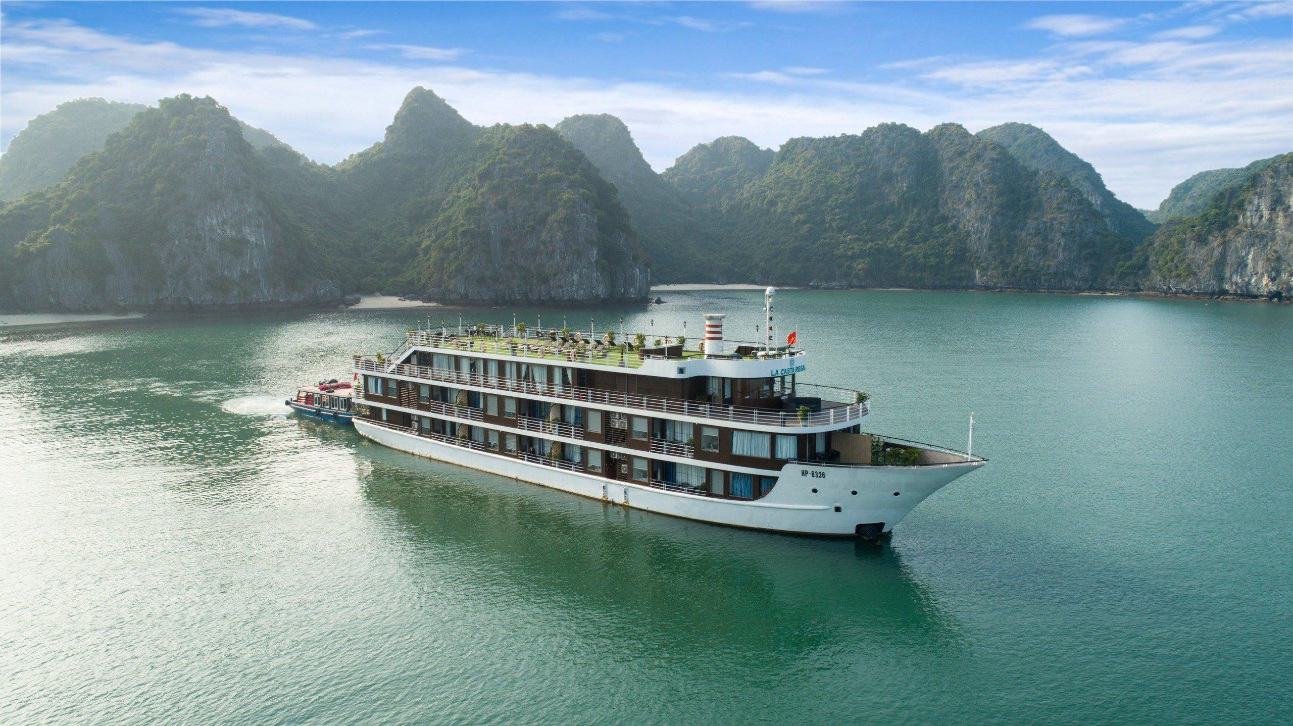 Ha Long & Lan Ha Bay 2-Day 5-Star Balcony Cruise