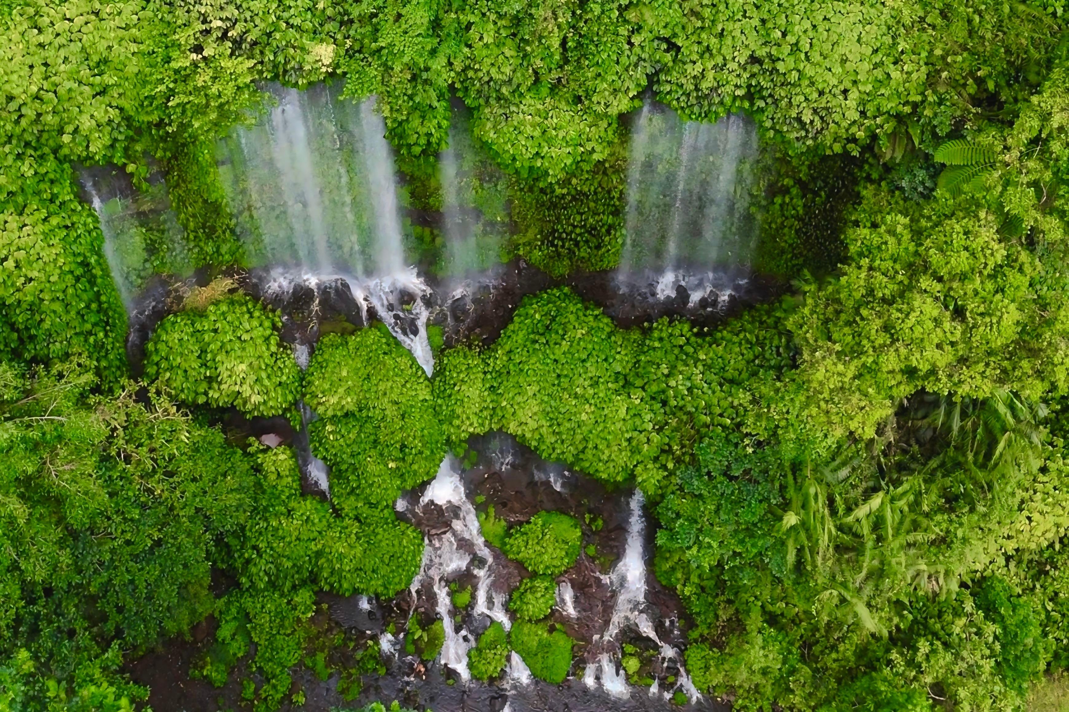 Lombok Waterfalls, Weaving Village & Sunset Coast
