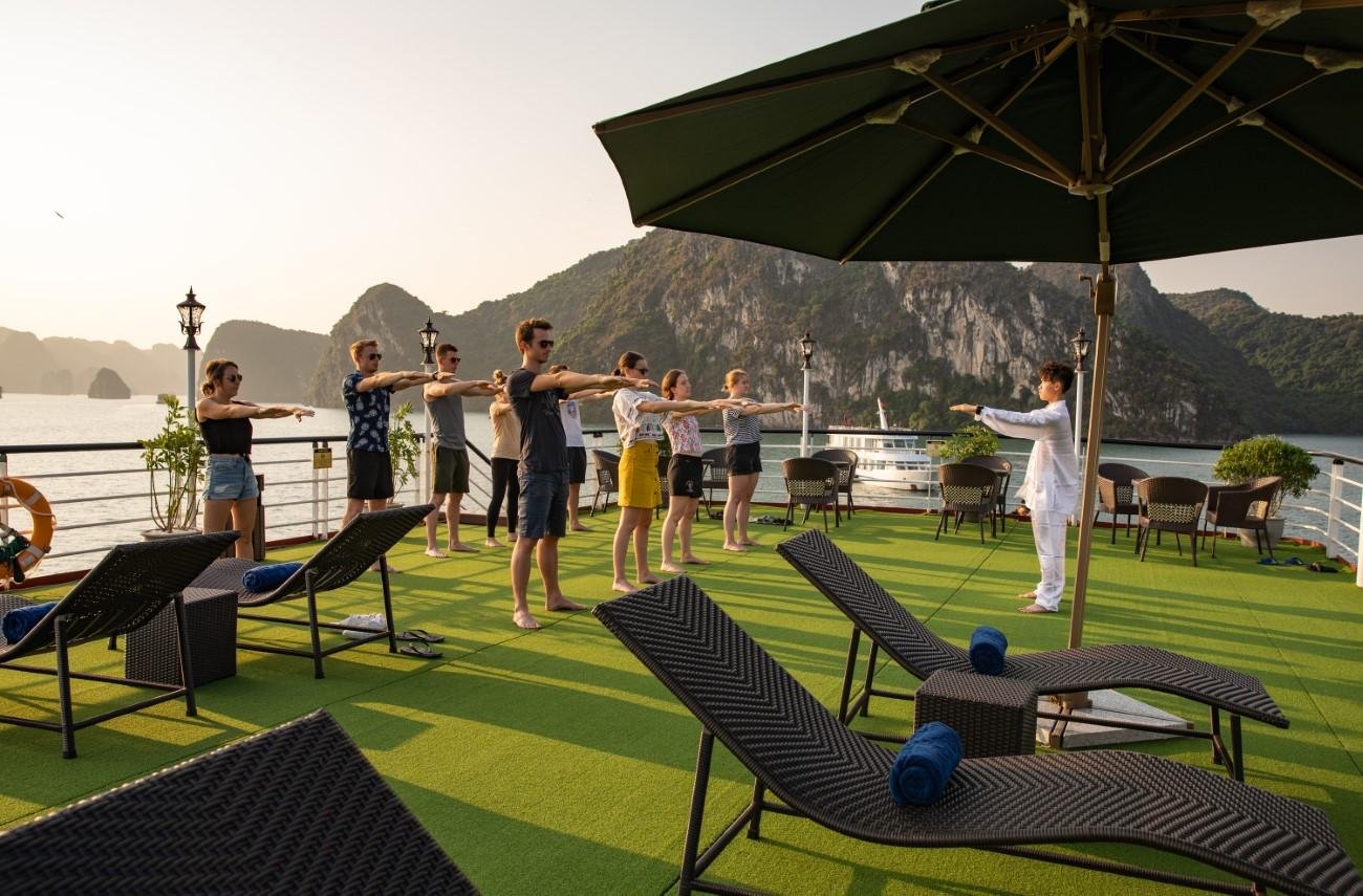 Ha Long & Lan Ha Bay 2-Day 5-Star Balcony Cruise