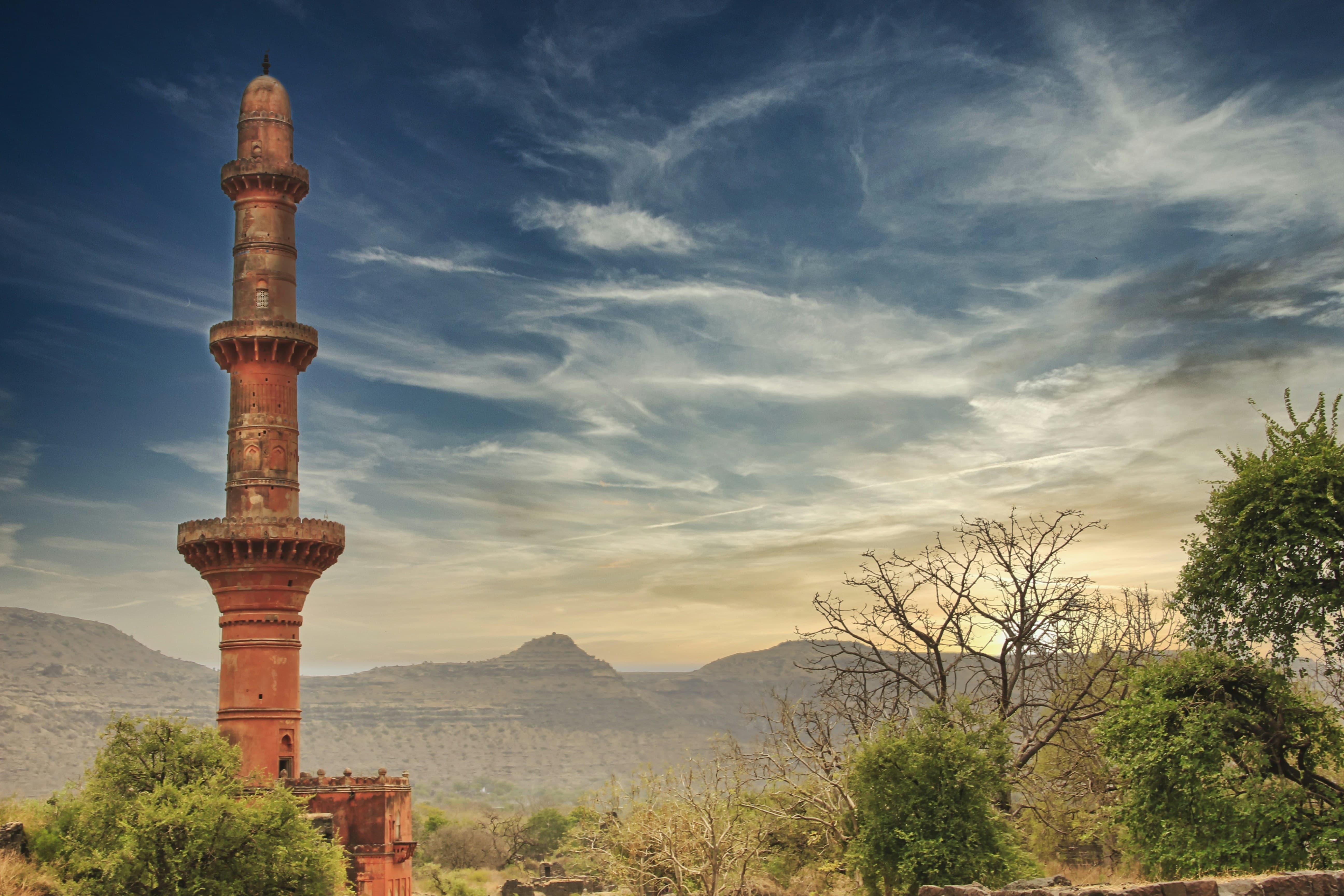 3-Day Aurangabad Private Tour: Ajanta, Ellora & Lonar Crater