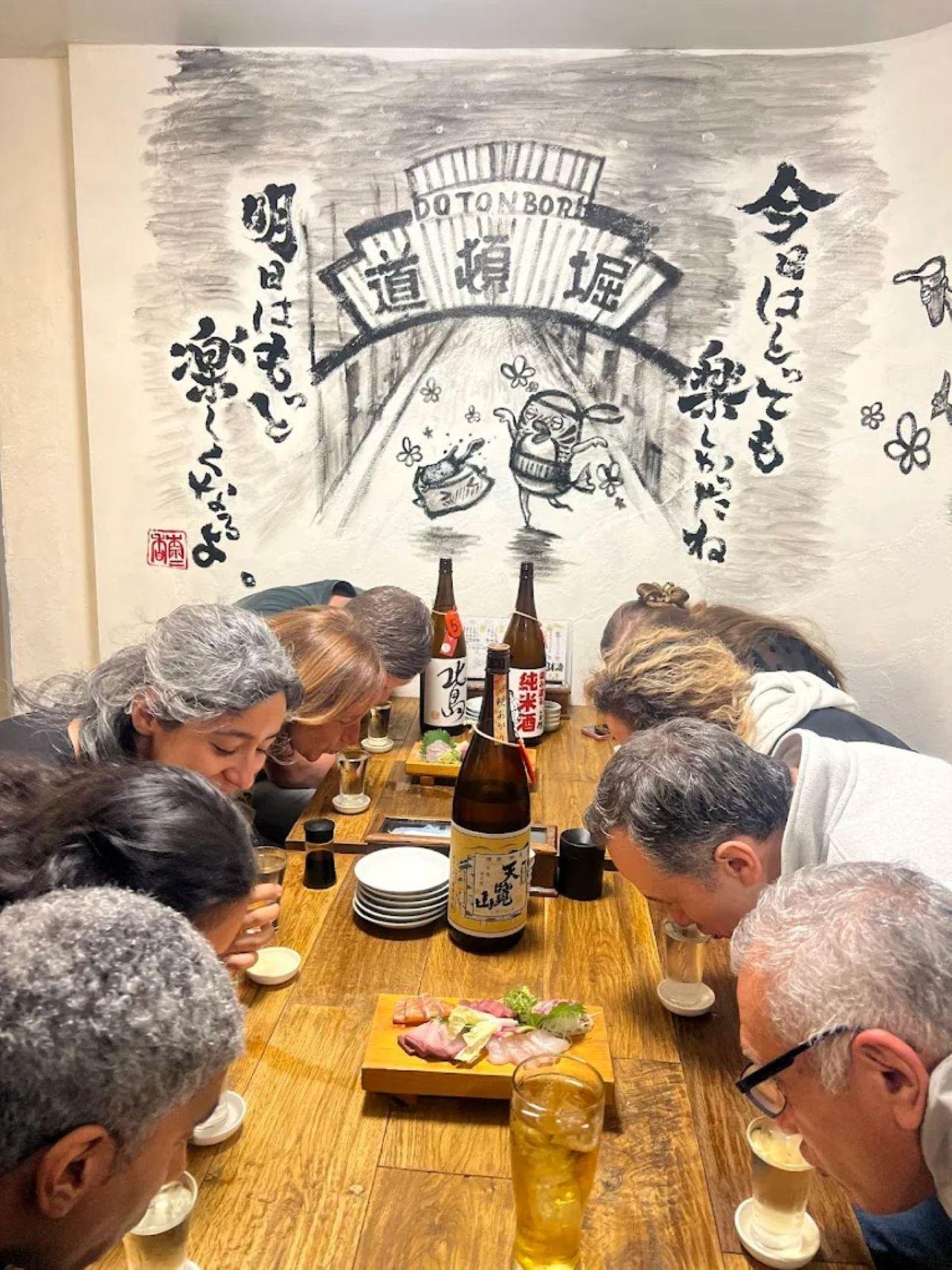 Osaka Culinary Adventure: 12-Dish Izakaya & Street Food Tour