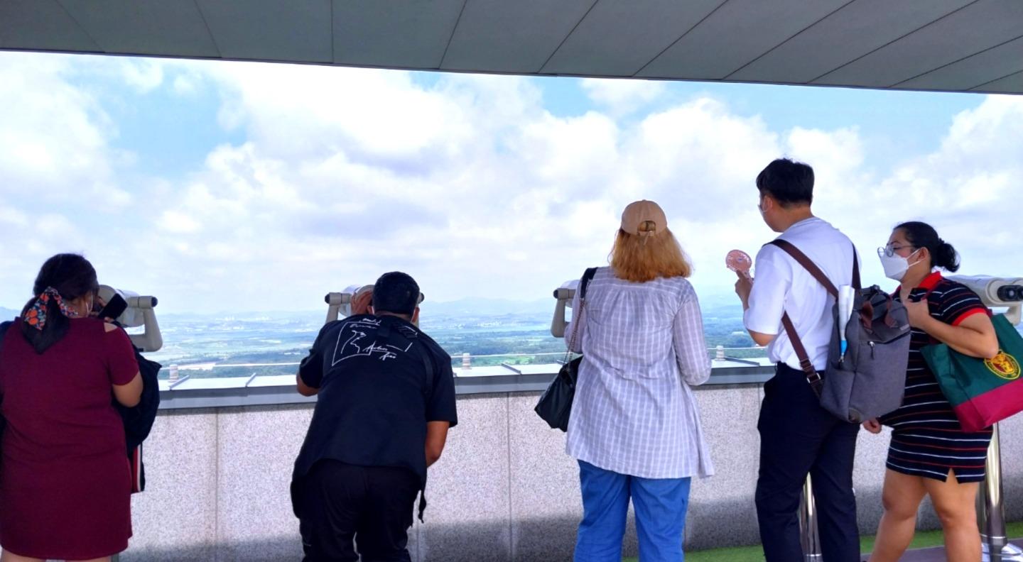 Seoul DMZ Tour: 3rd Infiltration Tunnel & Gamak Suspension Bridge