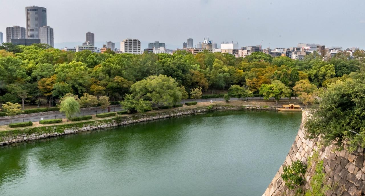 Osaka Castle Grounds: Haunted History & Legends Tour