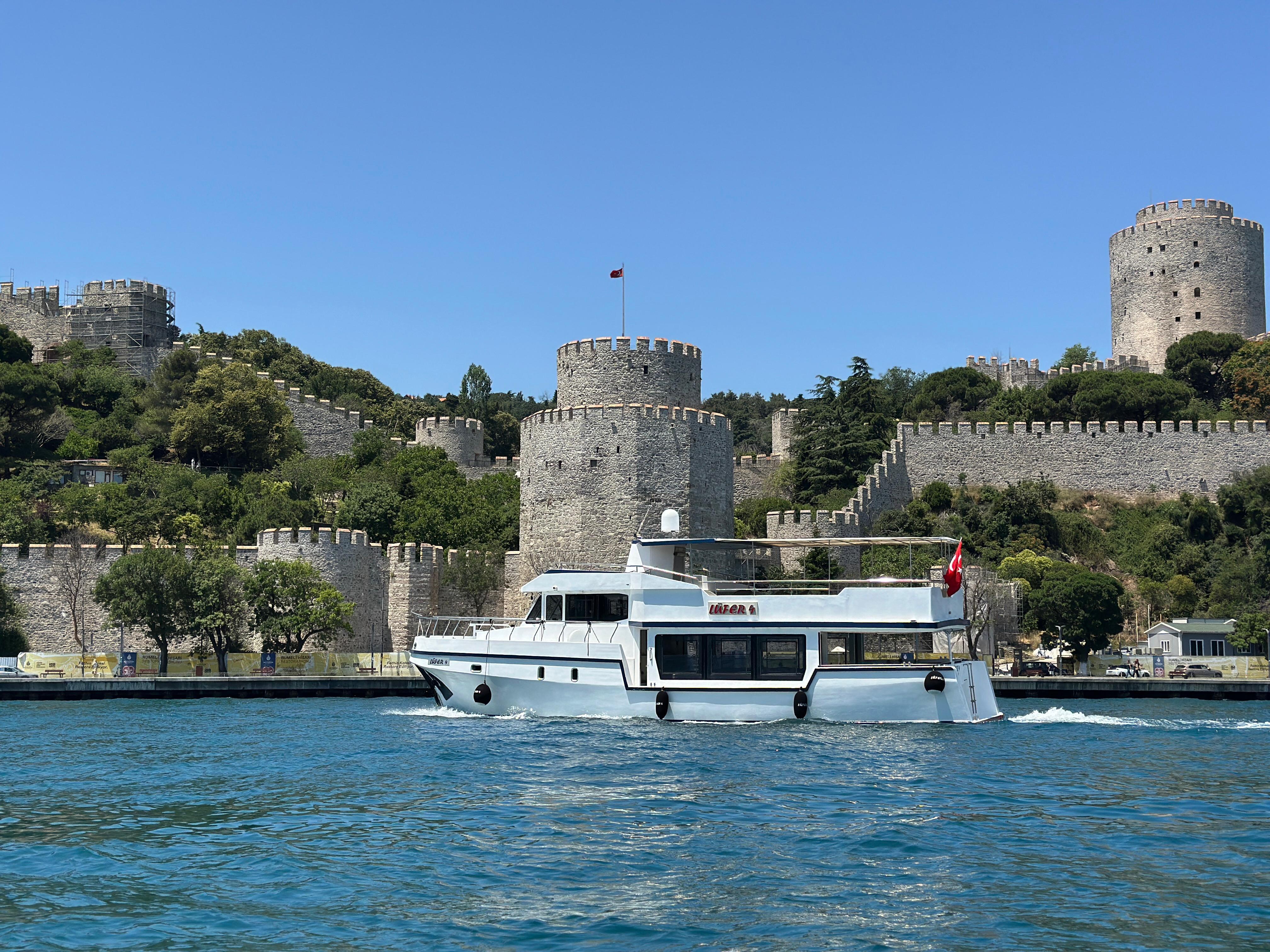 Istanbul Bosphorus Sunset & Night Yacht Cruise with Audio Guide