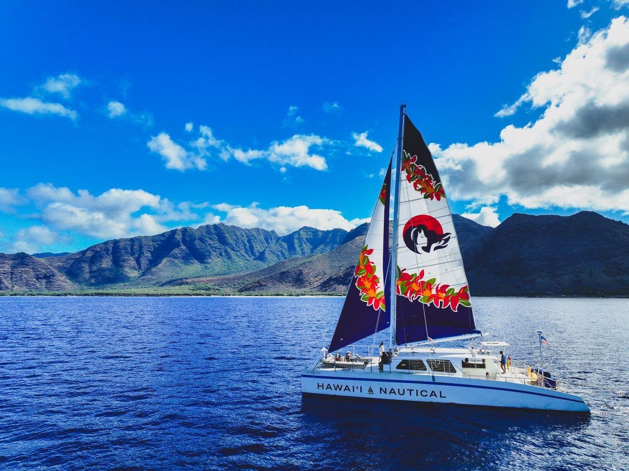 West Oahu Sunset Catamaran with Premium Bar & Appetizers