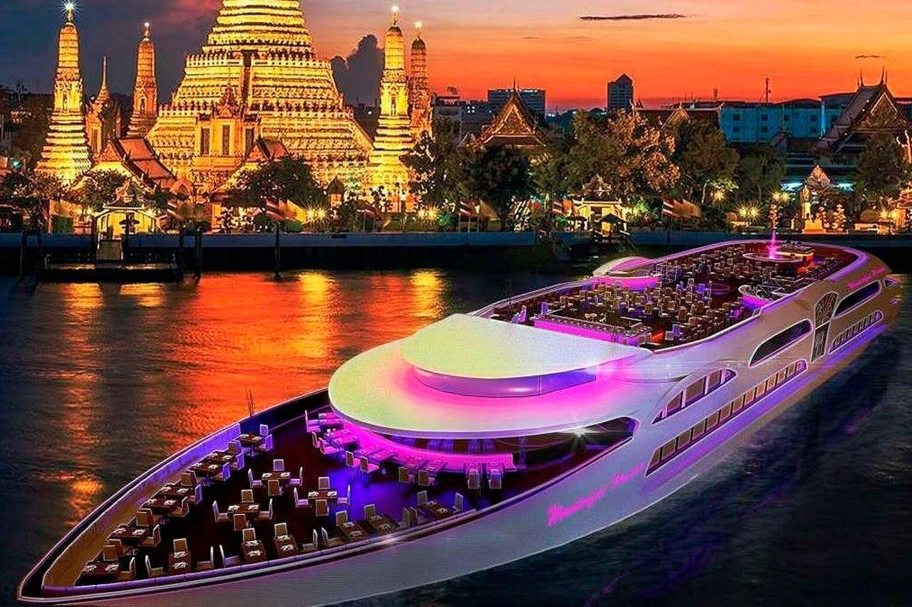 Wonderful Pearl Luxury Dinner Cruise on the Chao Phraya