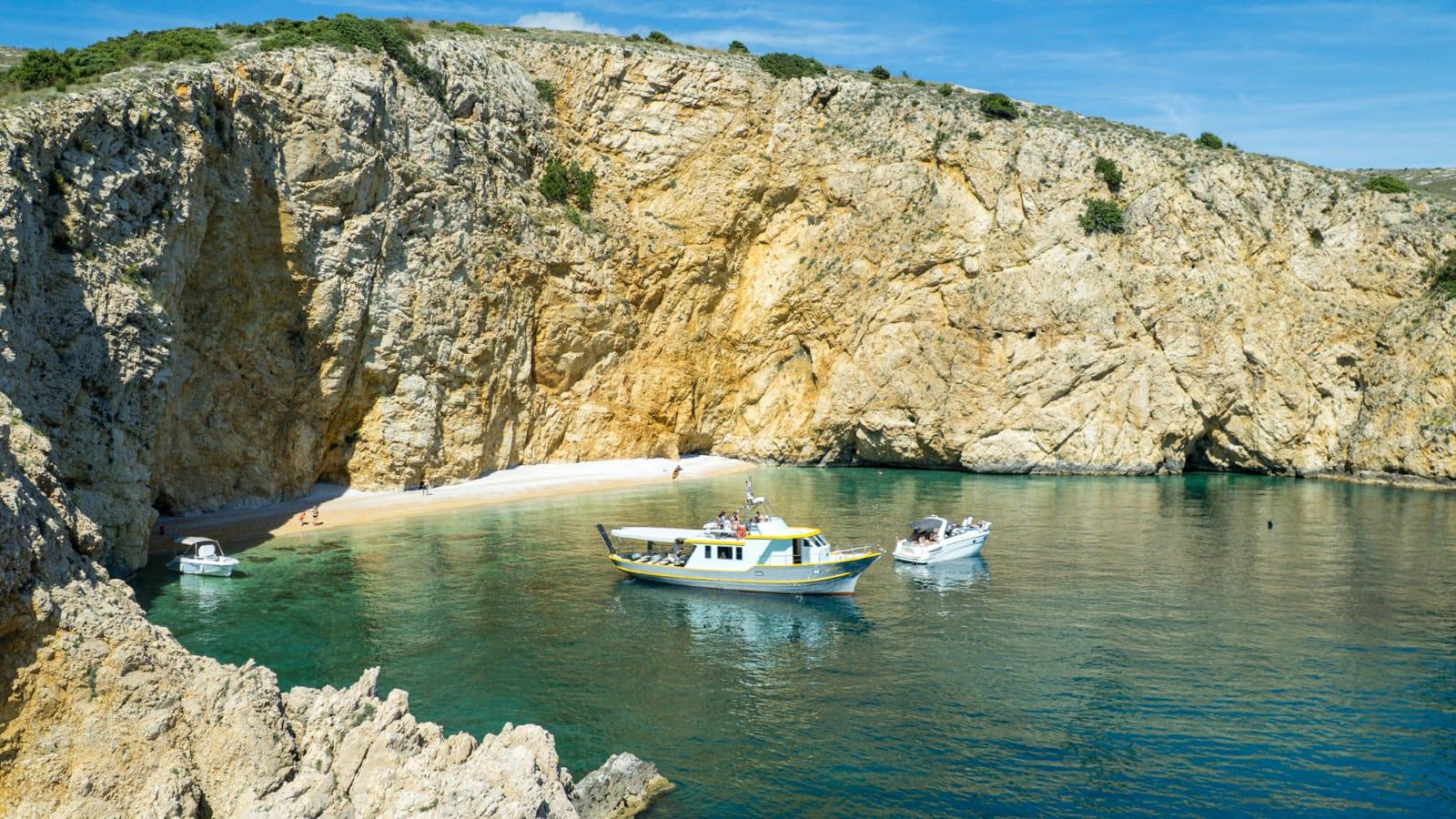 Plavnik Island & Golden Beach Boat Tour from Punat