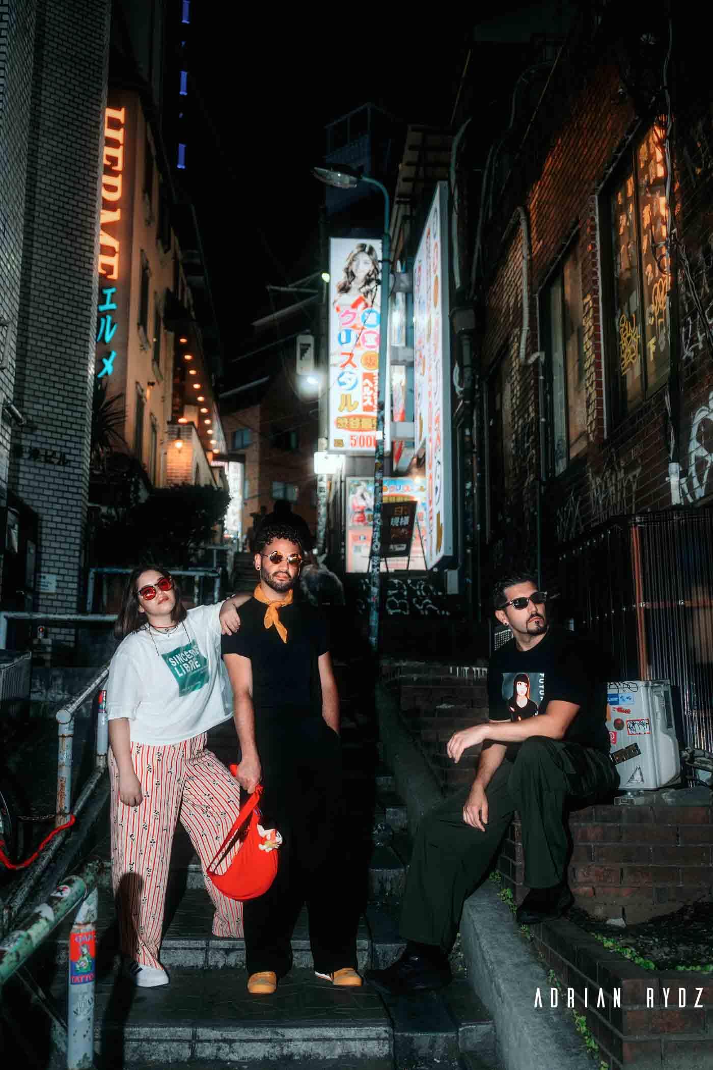 couples photoshoot in Tokyo — image 46