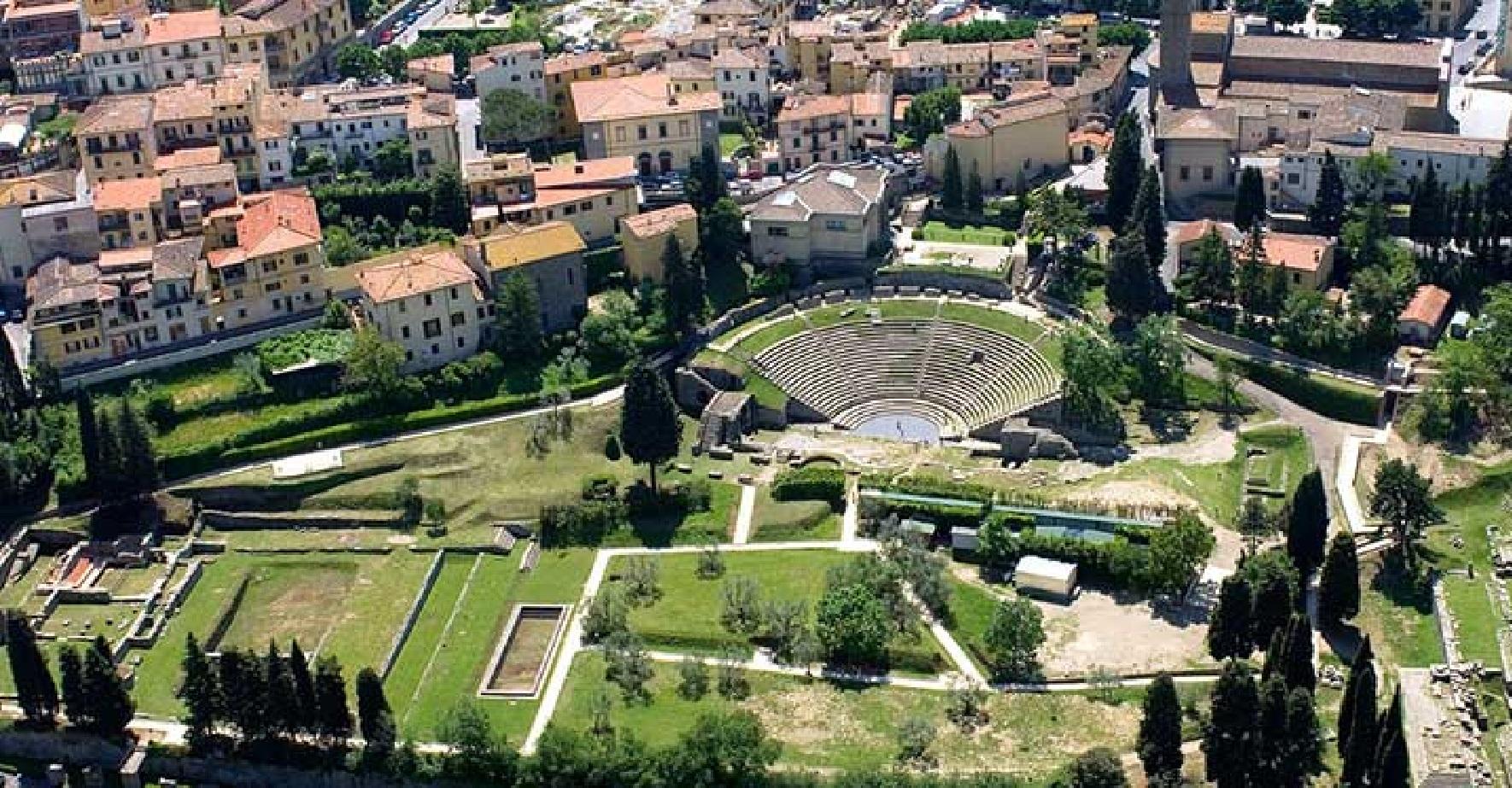 Florence: Private Golf Cart Tour to Fiesole & Roman Sites