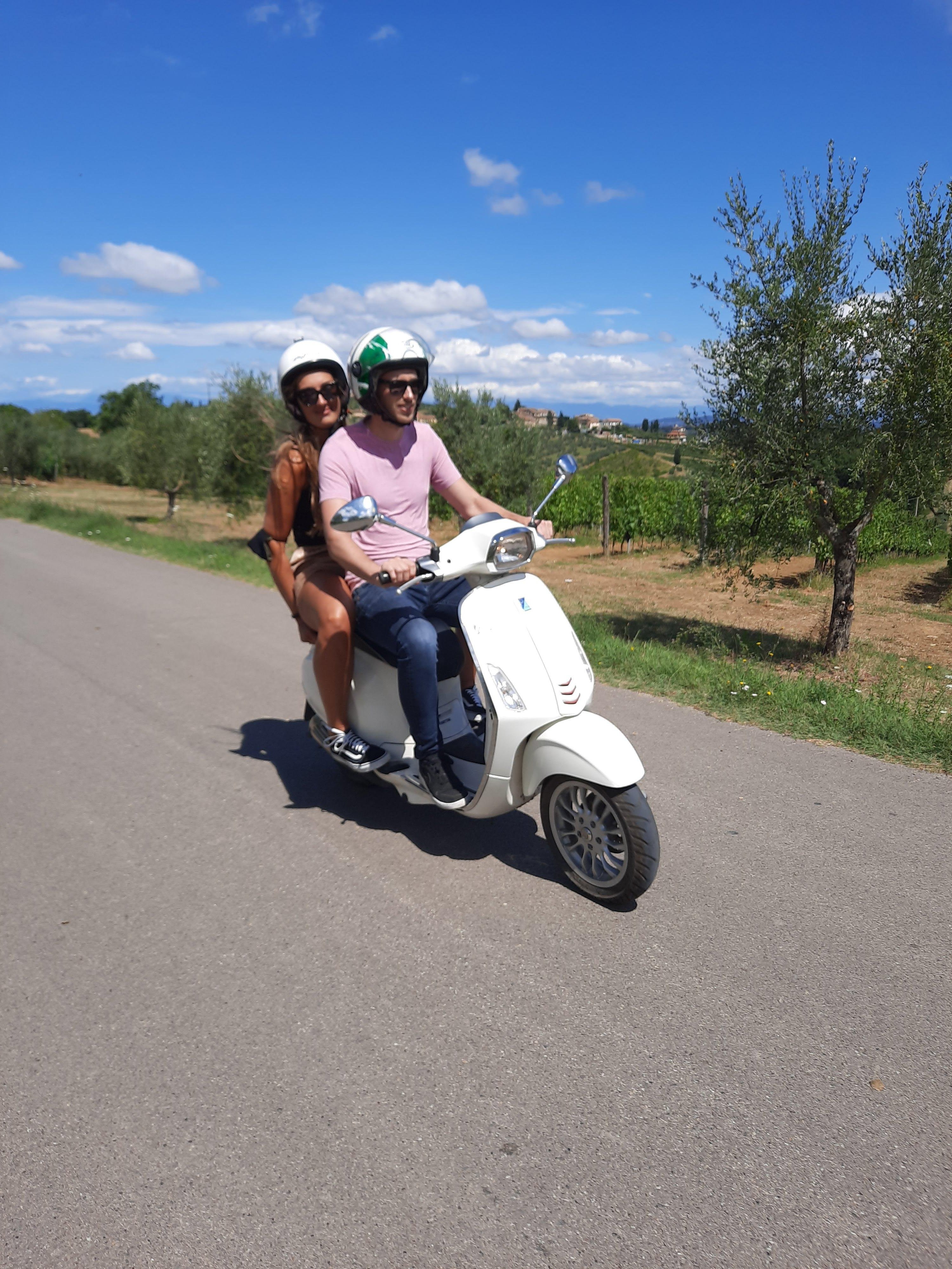 Florence: Vespa Tour as a Passenger + Wine Window! - 2026 (Verified Reviews)