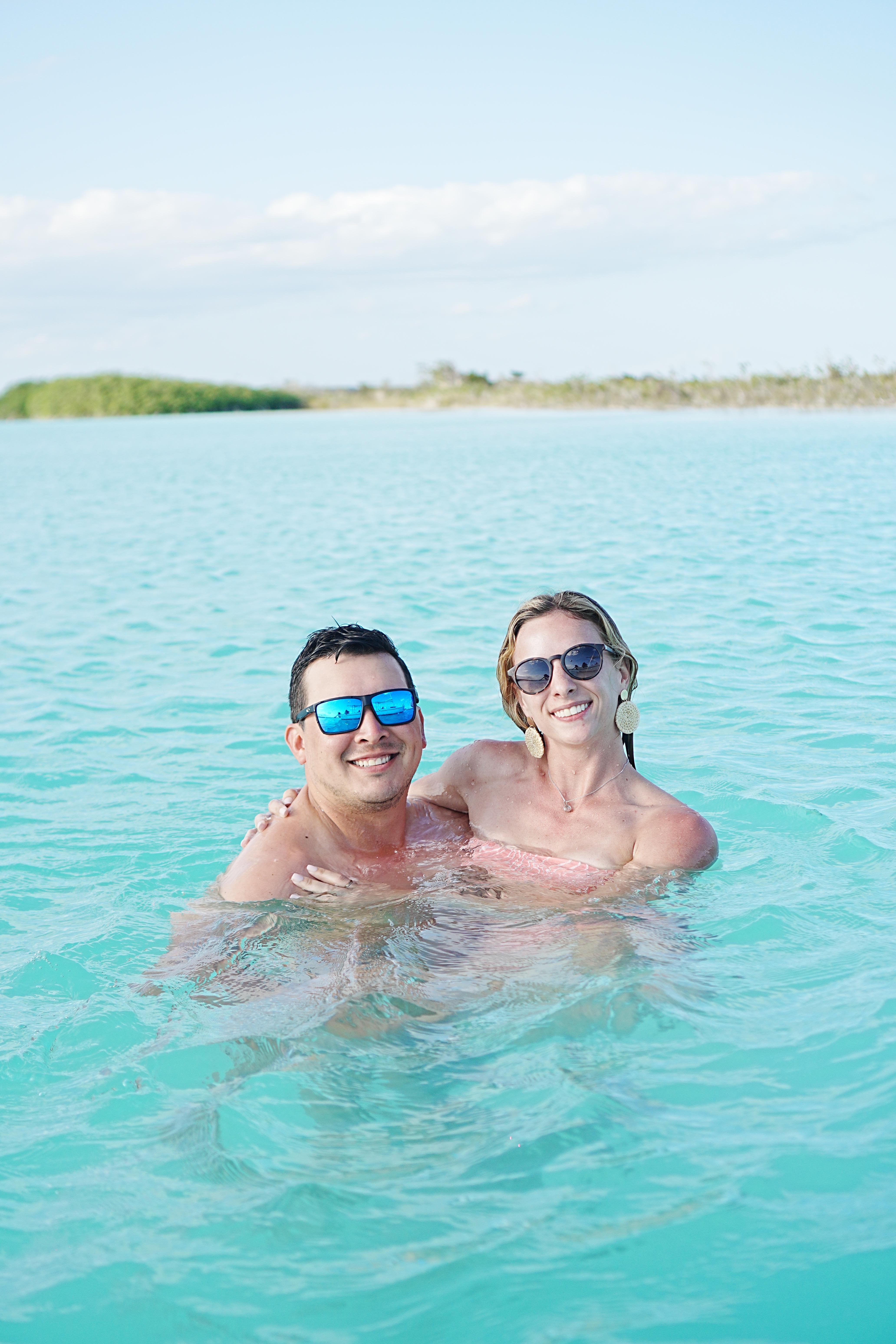 Private Bacalar Lagoon Sailing with Snacks & Pickup