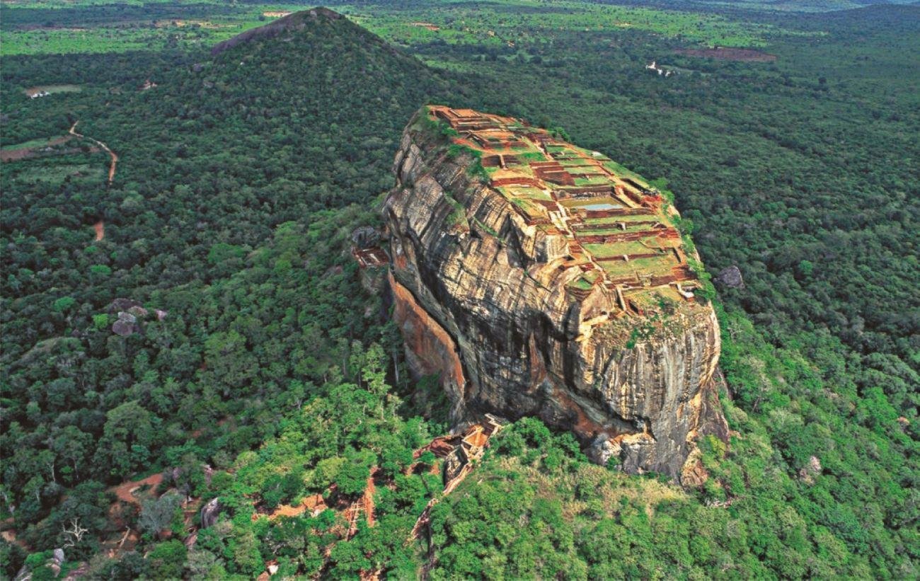 7-Day Private Sri Lanka Highlights Tour (2026)