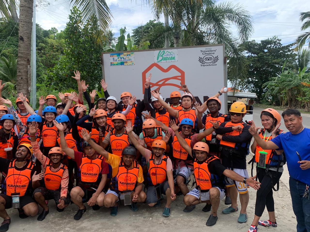 Cebu Private Day Tour: Whale Shark Swimming & Kawasan Canyoneering
