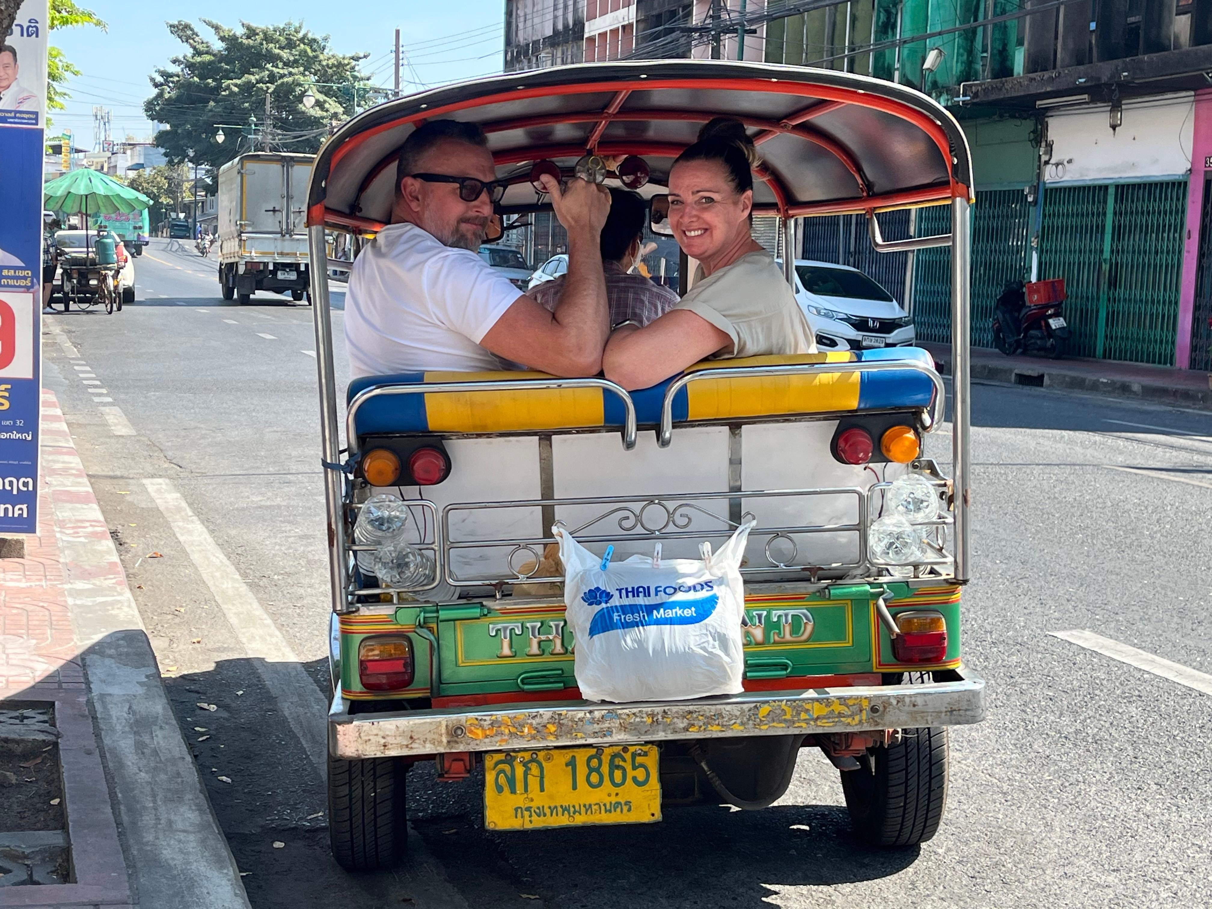 Bangkok Longtail Boat & Tuk-Tuk Temple Tour