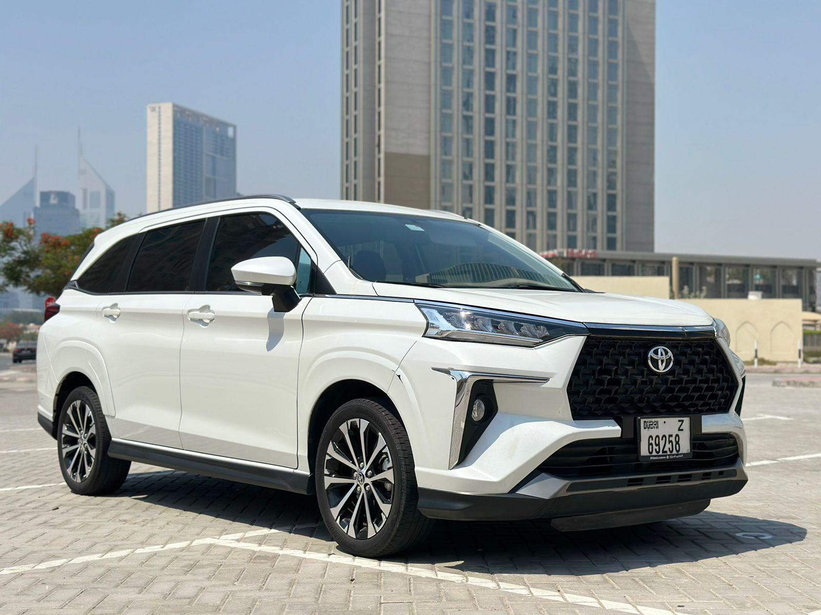 Dubai & Abu Dhabi Private Chauffeur Service