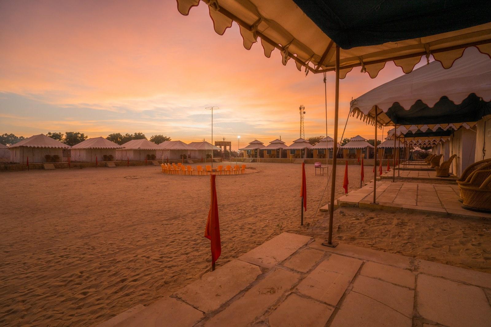 Jaisalmer 3-Day Desert Adventure with Camp & Safari