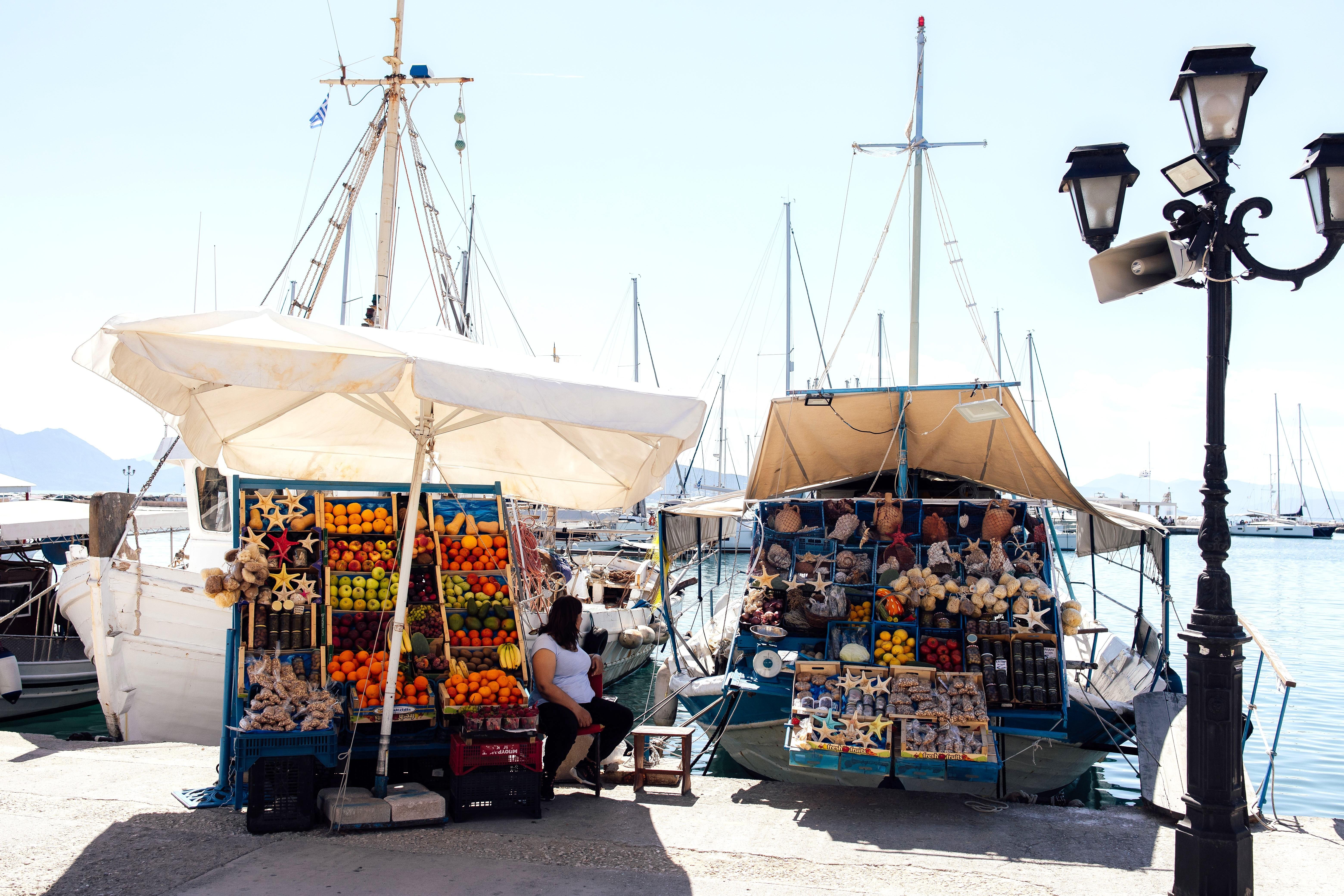 Athens Island-Hopping Cruise: Agistri, Metopi & Aegina with Lunch & Drinks