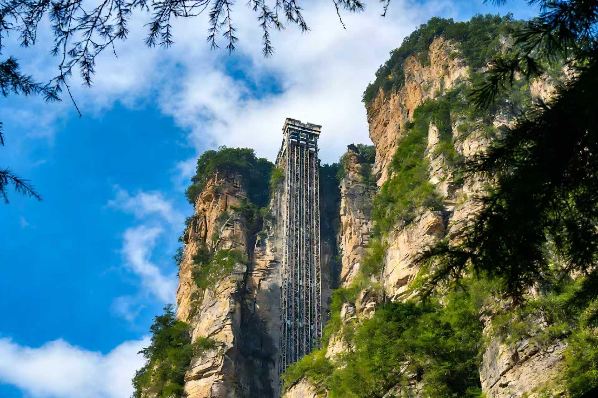 Zhangjiajie 3-Day Adventure: Glass Bridge, Bailong Elevator & Tianmen Skywalk