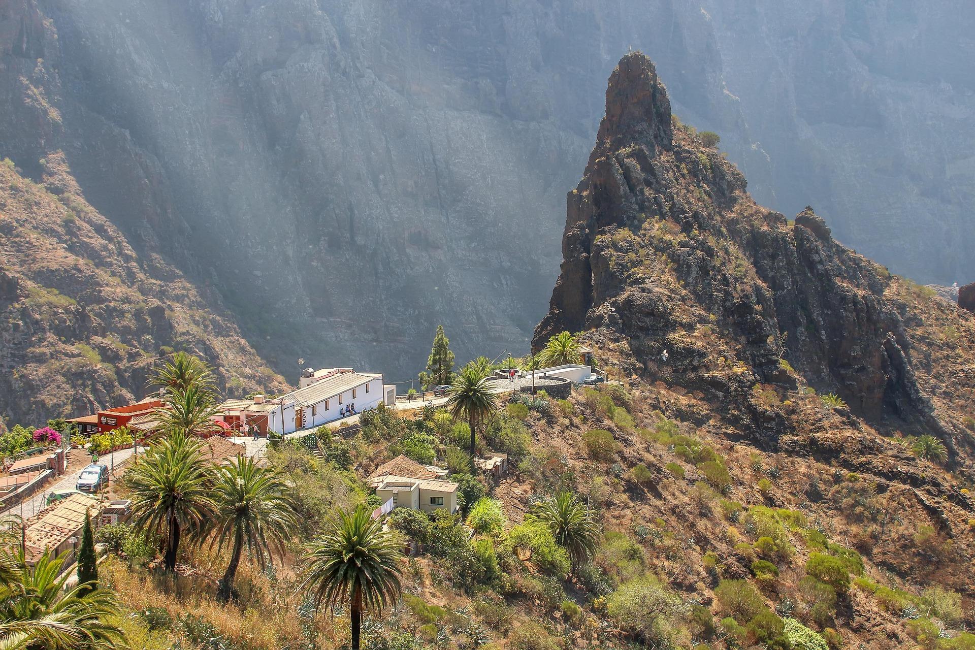 Masca, Teide Volcano & Abama Beach Discovery
