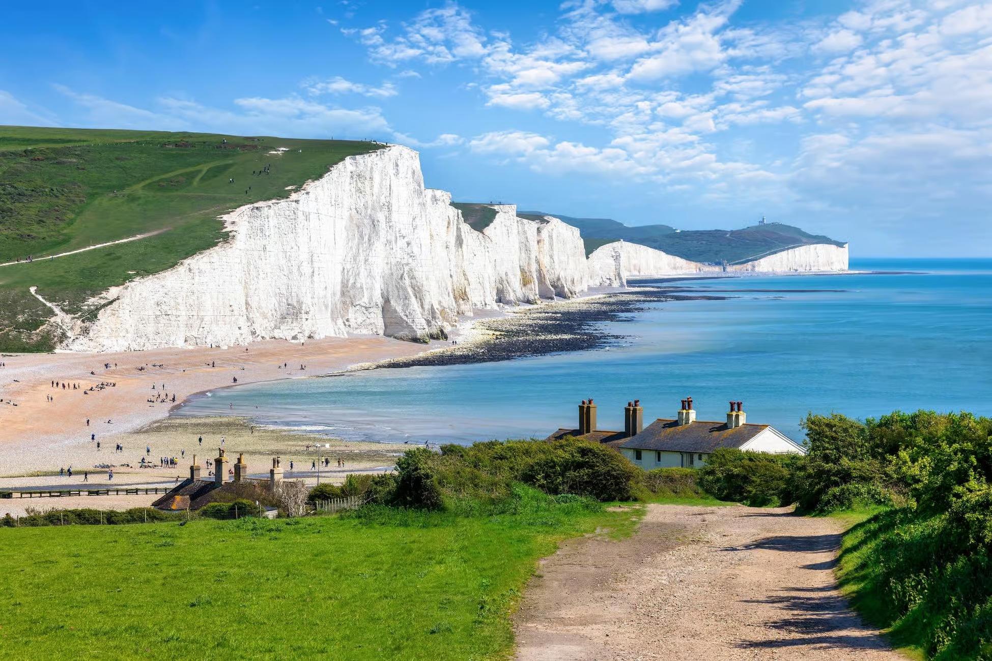 Brighton & Seven Sisters Cliffs Day Tour from London