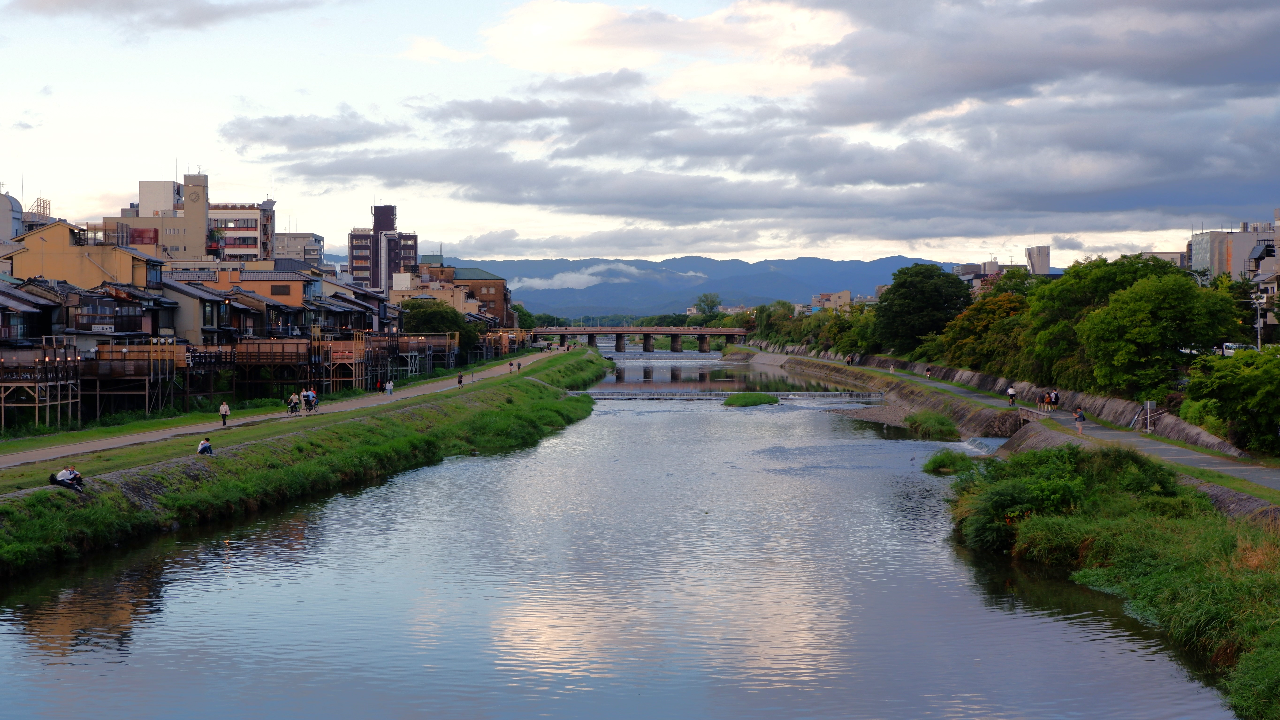 Visite culinaire en soirée à Pontocho et Gion à Kyoto