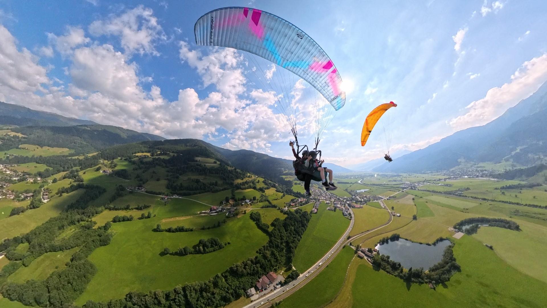 Zell am See Tandem Paragliding with a Female Pilot