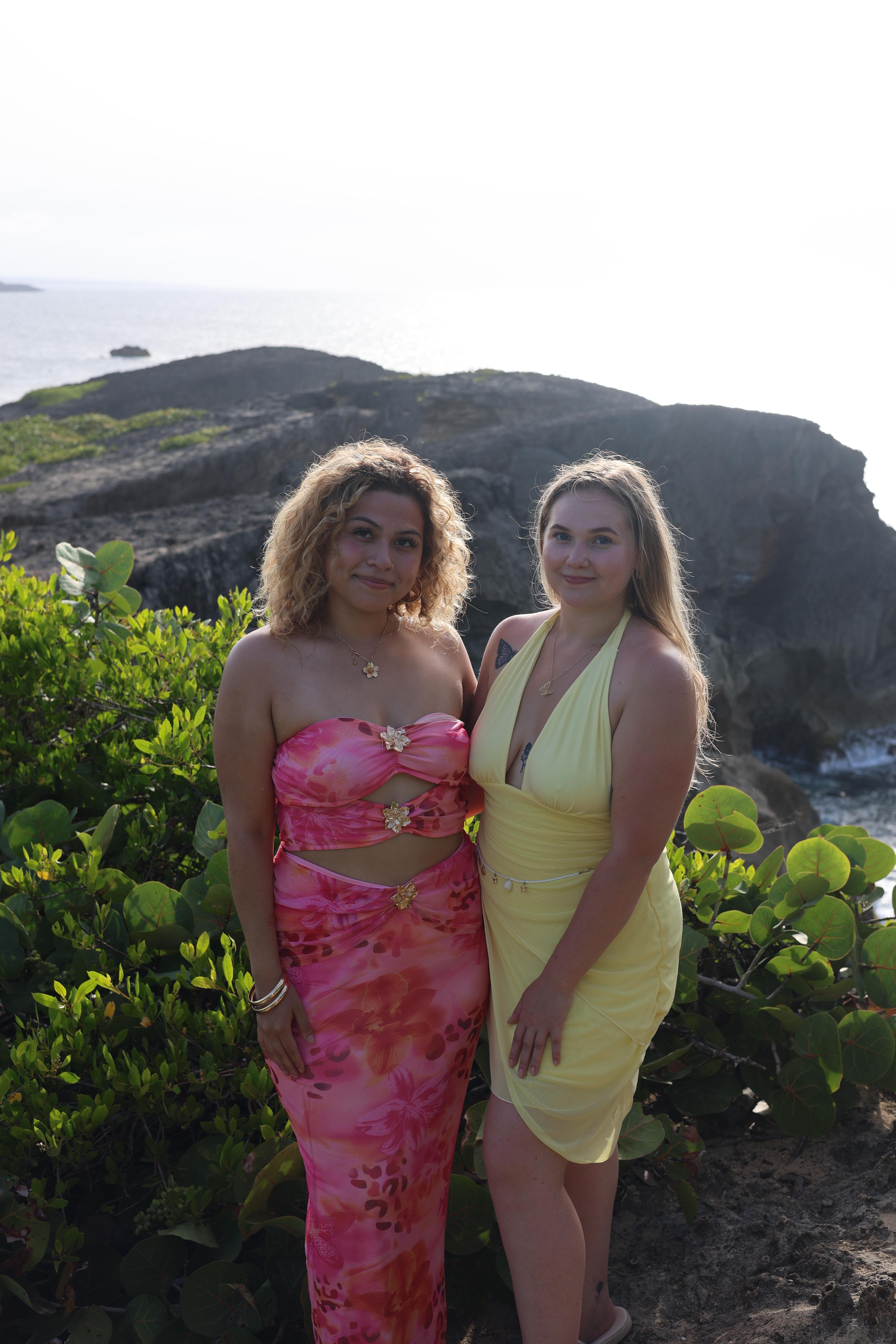 Puerto Rico All-in-One: Waterfalls, Cueva del Indio & Beach Tour