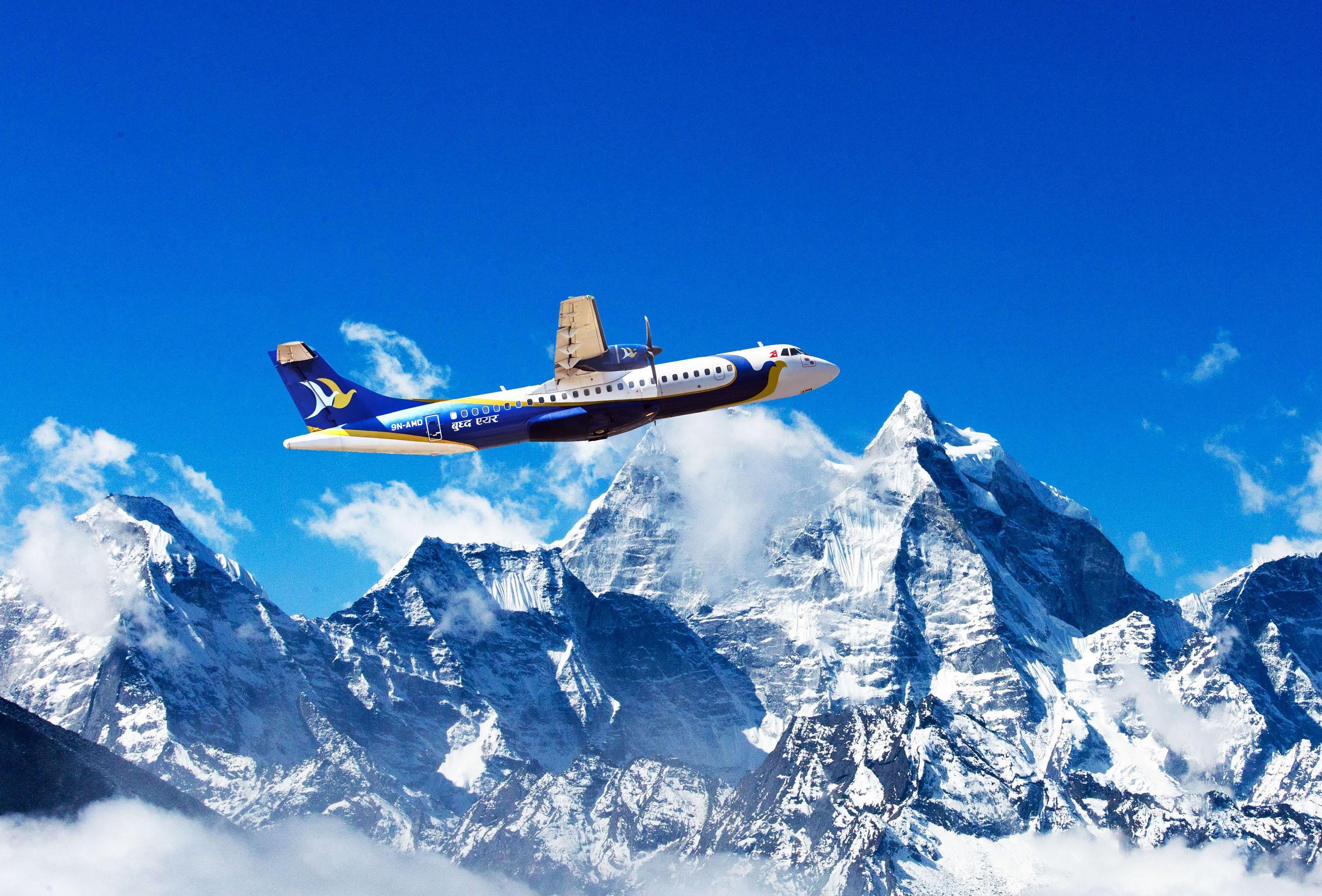 Kathmandu: Everest Scenic Mountain Flight with Window Seat