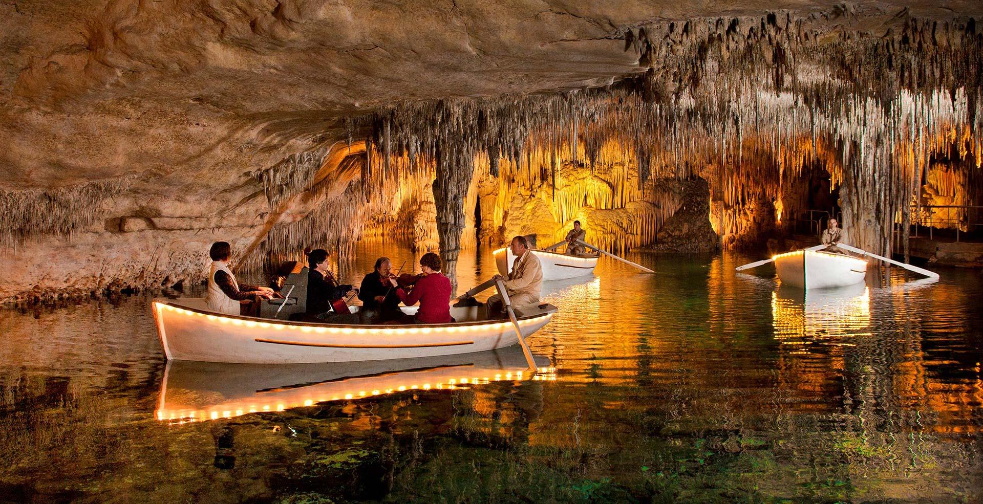Mallorca: Caves of Drach & Hams Full-Day Tour with Pearl Factory Visit