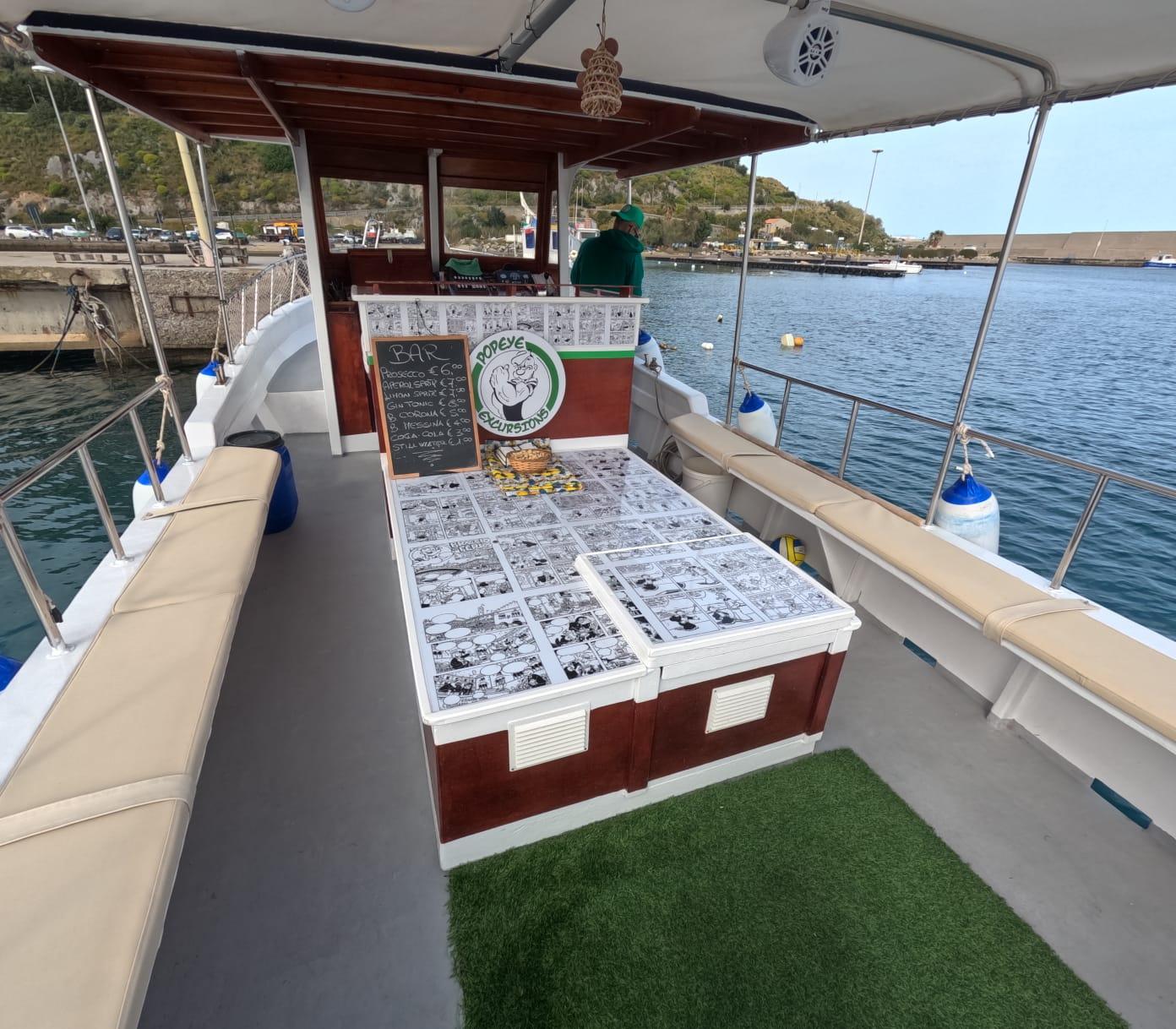 Cefalù boat tour — boat excursion along the Sicilian coast with snorkeling and sea caves — image 4