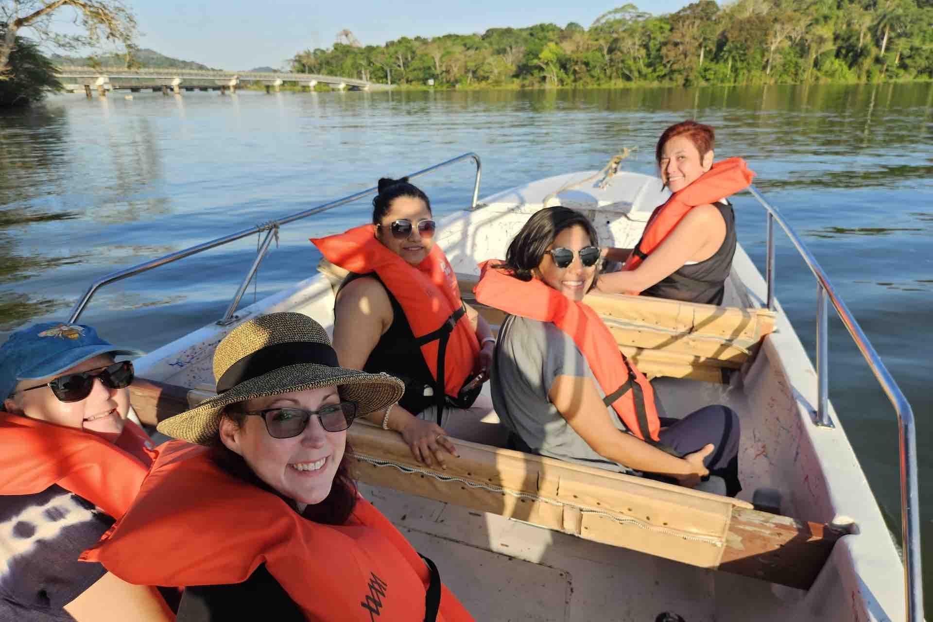 Panama Canal, Monkey Island & Sloth Sanctuary Expedition