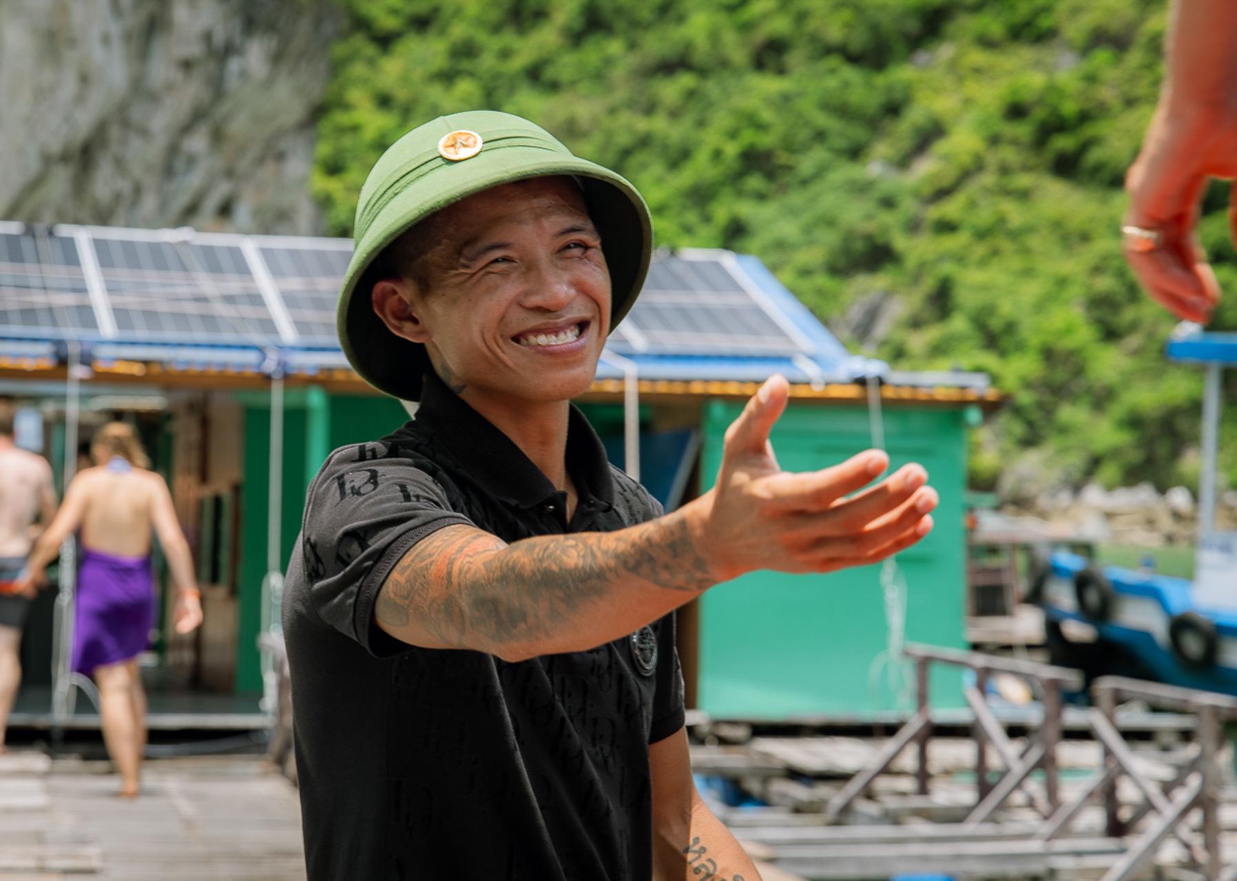Cat Ba Island: Lan Ha & Ha Long Bay Cruise, Kayak & Snorkel