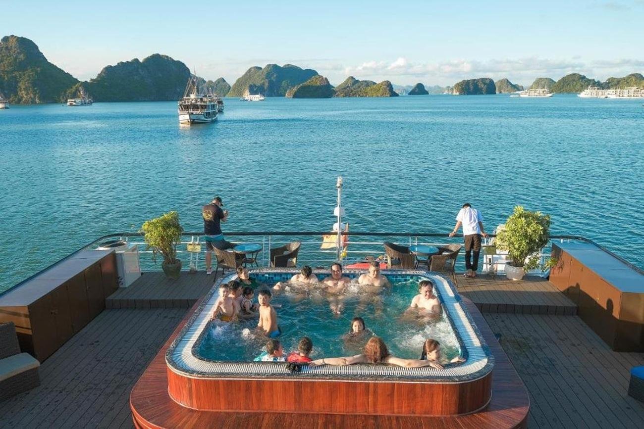 Ha Long & Lan Ha Bay 2-Day 5-Star Balcony Cruise