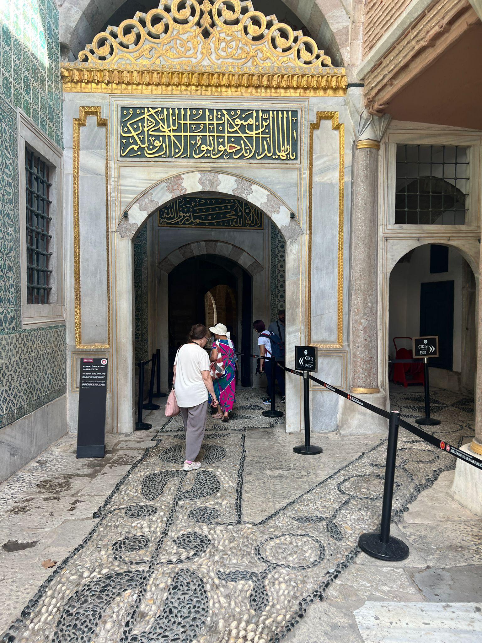 Topkapi Palace Skip-the-Line Small Group Tour