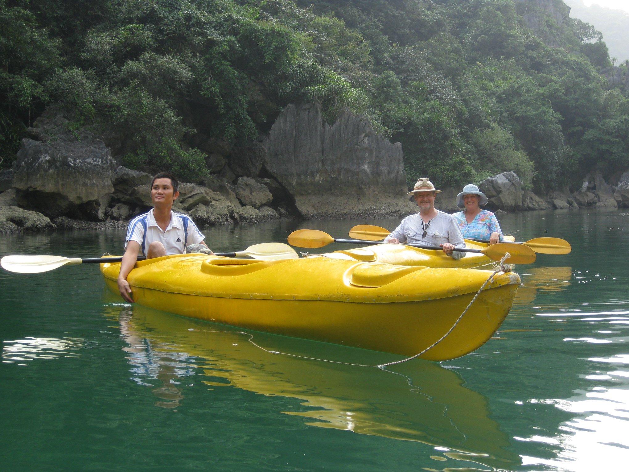 Ha Long & Lan Ha Bay 3-Day Cruise with Private Balcony