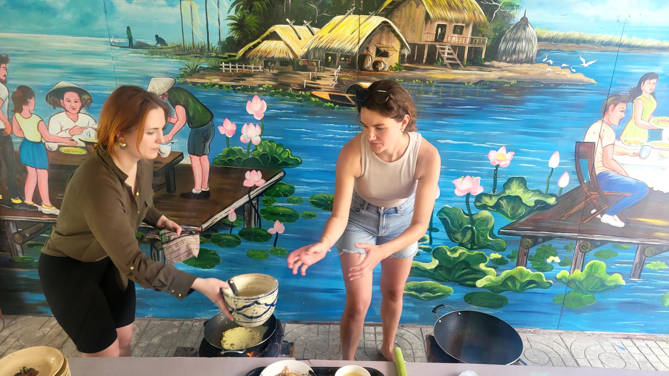Mekong Delta 2-Day Bike, Kayak & Homestay Adventure from Ho Chi Minh City