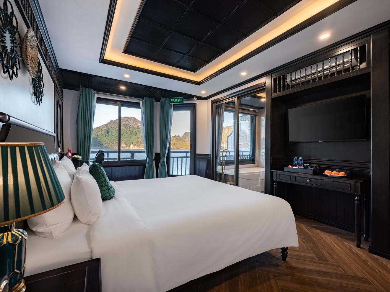 Ha Long & Lan Ha Bay 2-Day 5-Star Cruise with Free Transfer