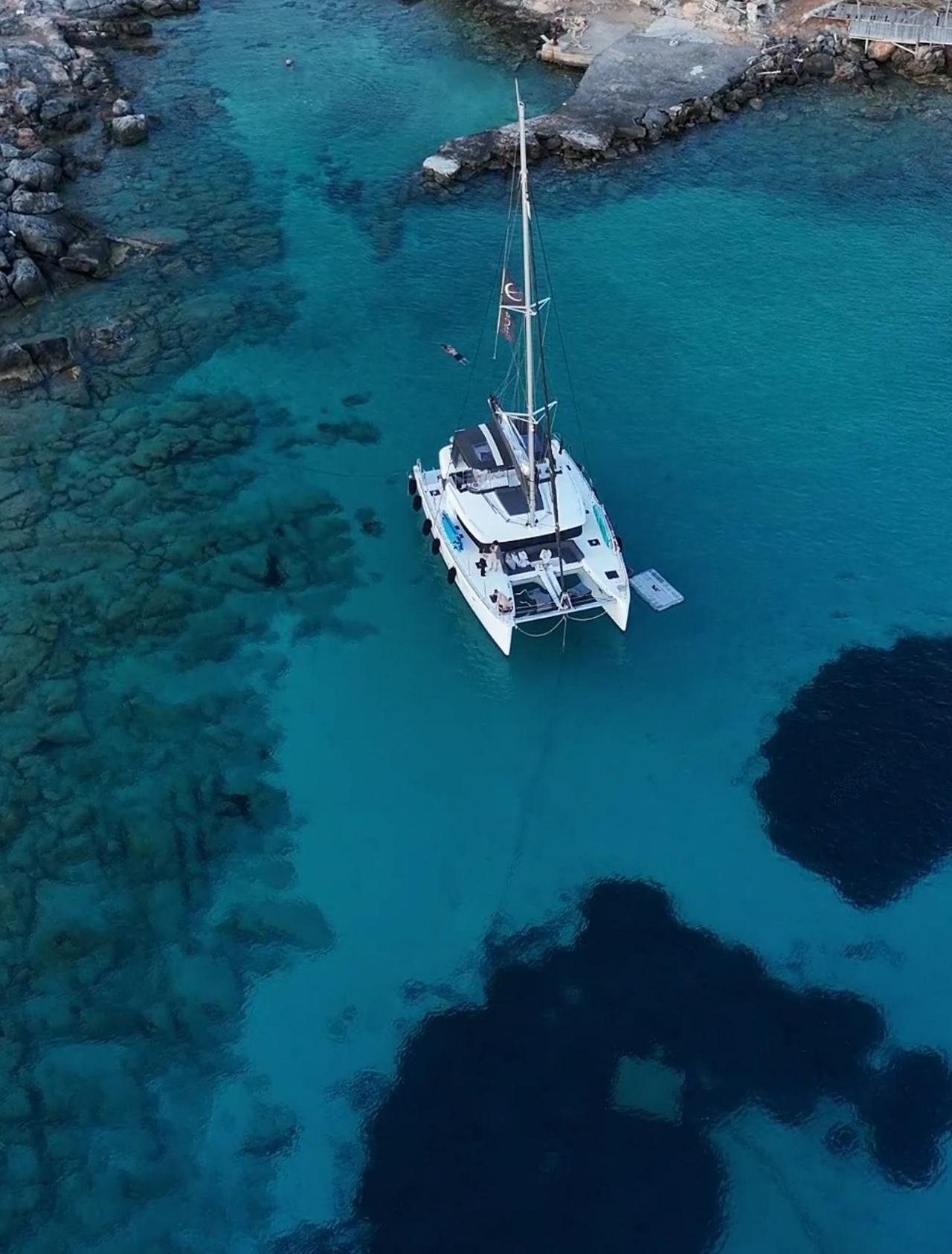 Heraklion Top-Rated Cruise | All-Inclusive & Chef Experience - 2026 (Verified Reviews)