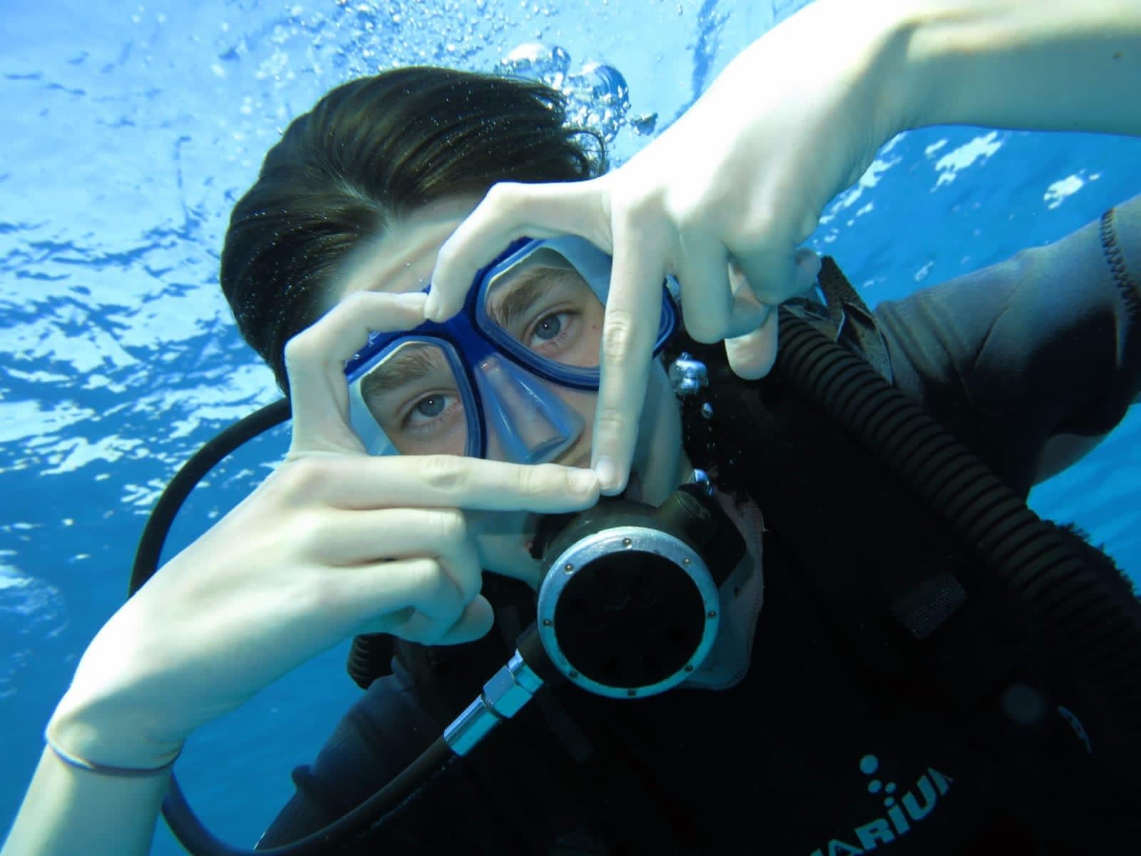 Sharm El Sheikh: White Island & Ras Mohamed Full-Day Sailing Adventure