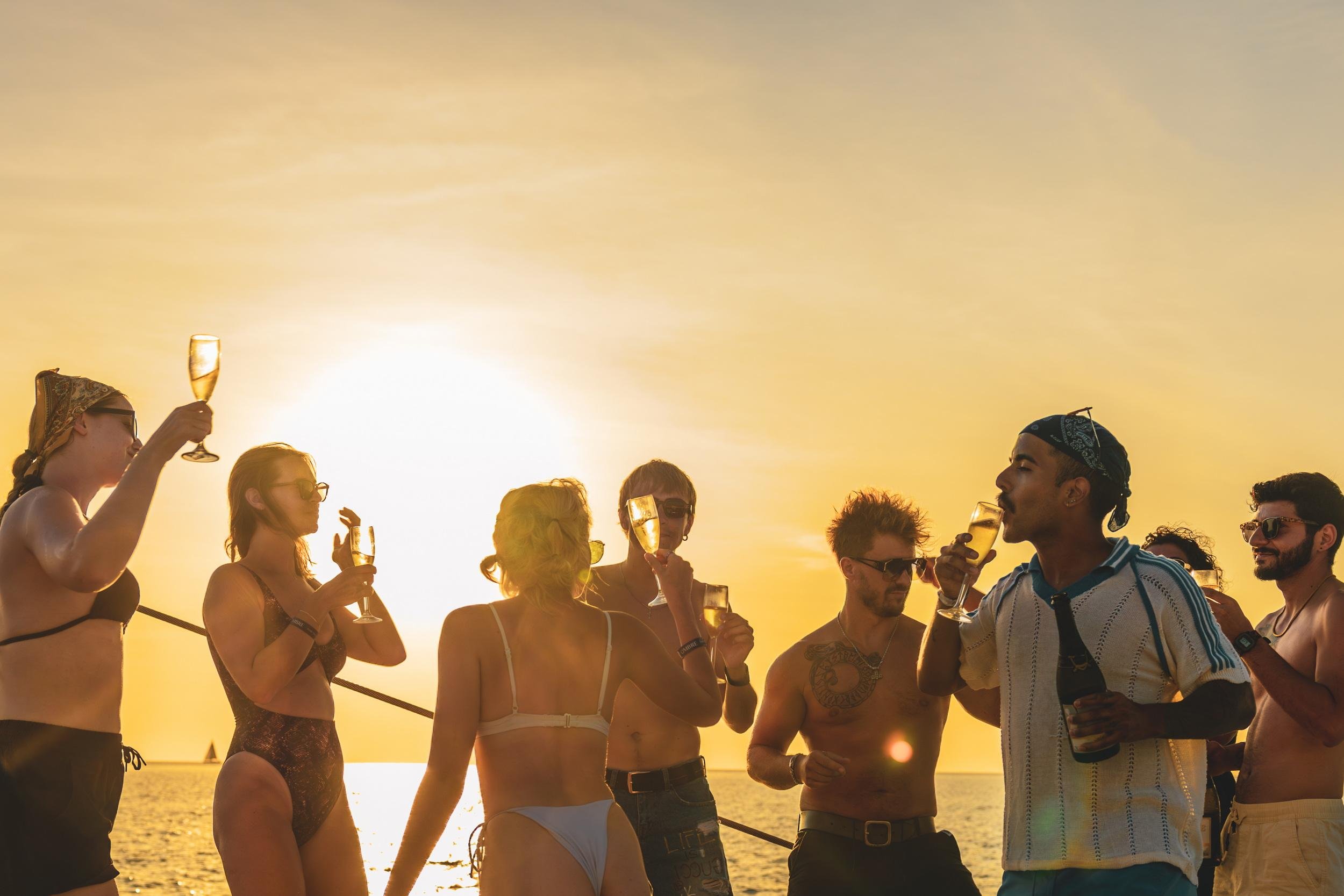 Phuket: Racha & Coral Island Luxury Yacht Day Trip
