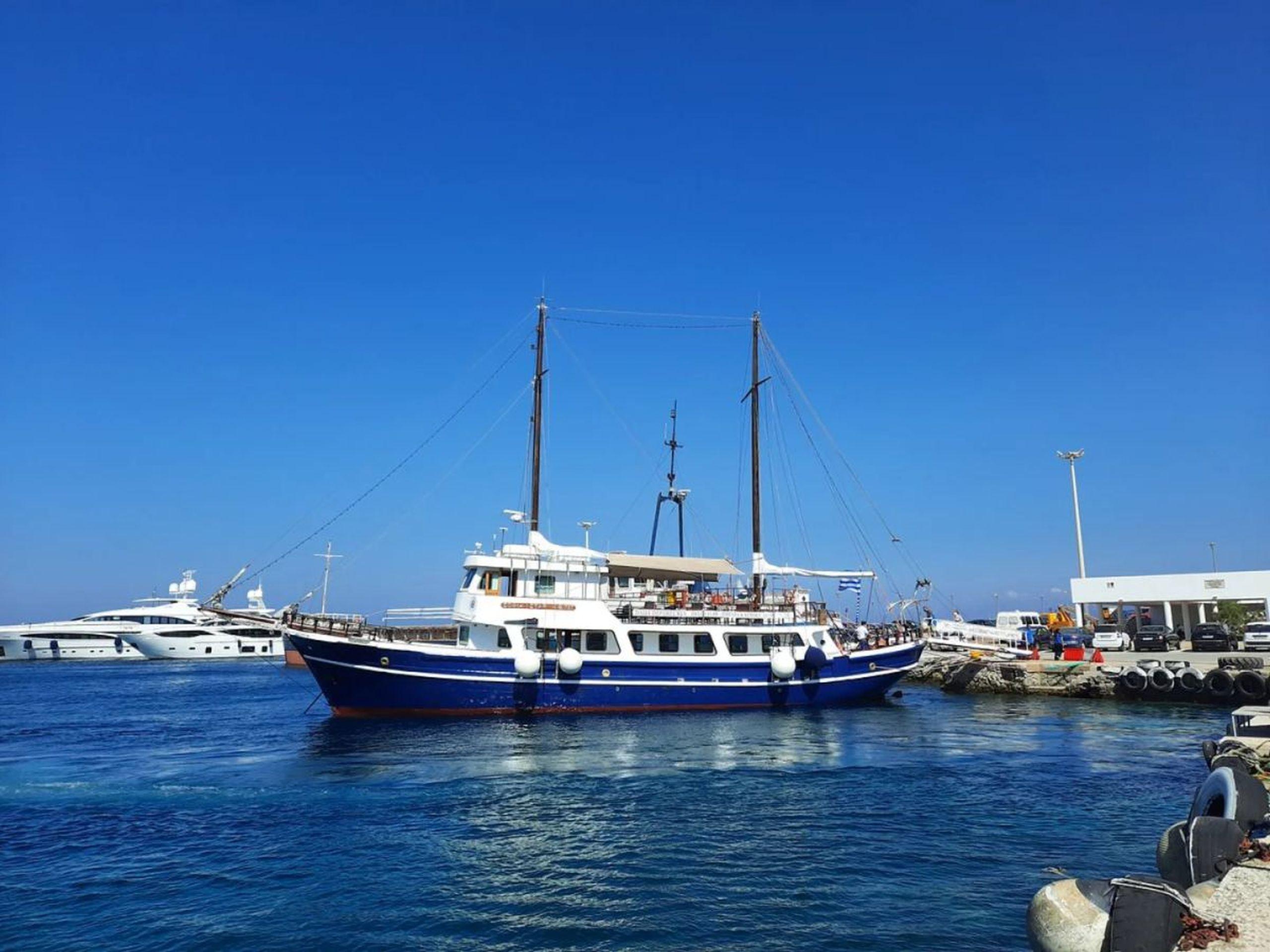 Delos & Rhenia Islands Sailing Cruise from Mykonos