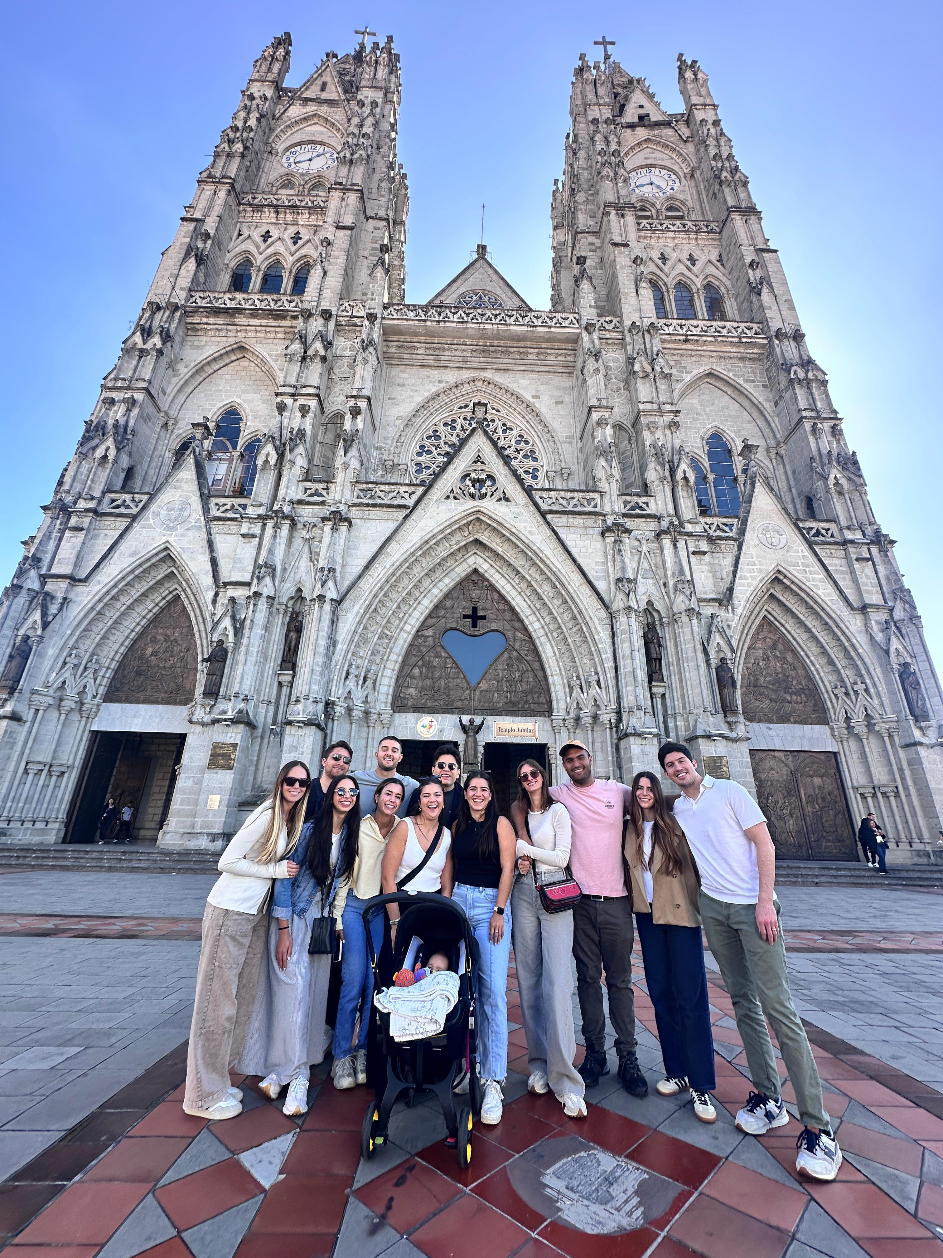 Private Quito Highlights: Colonial Center, Cable Car & Equator