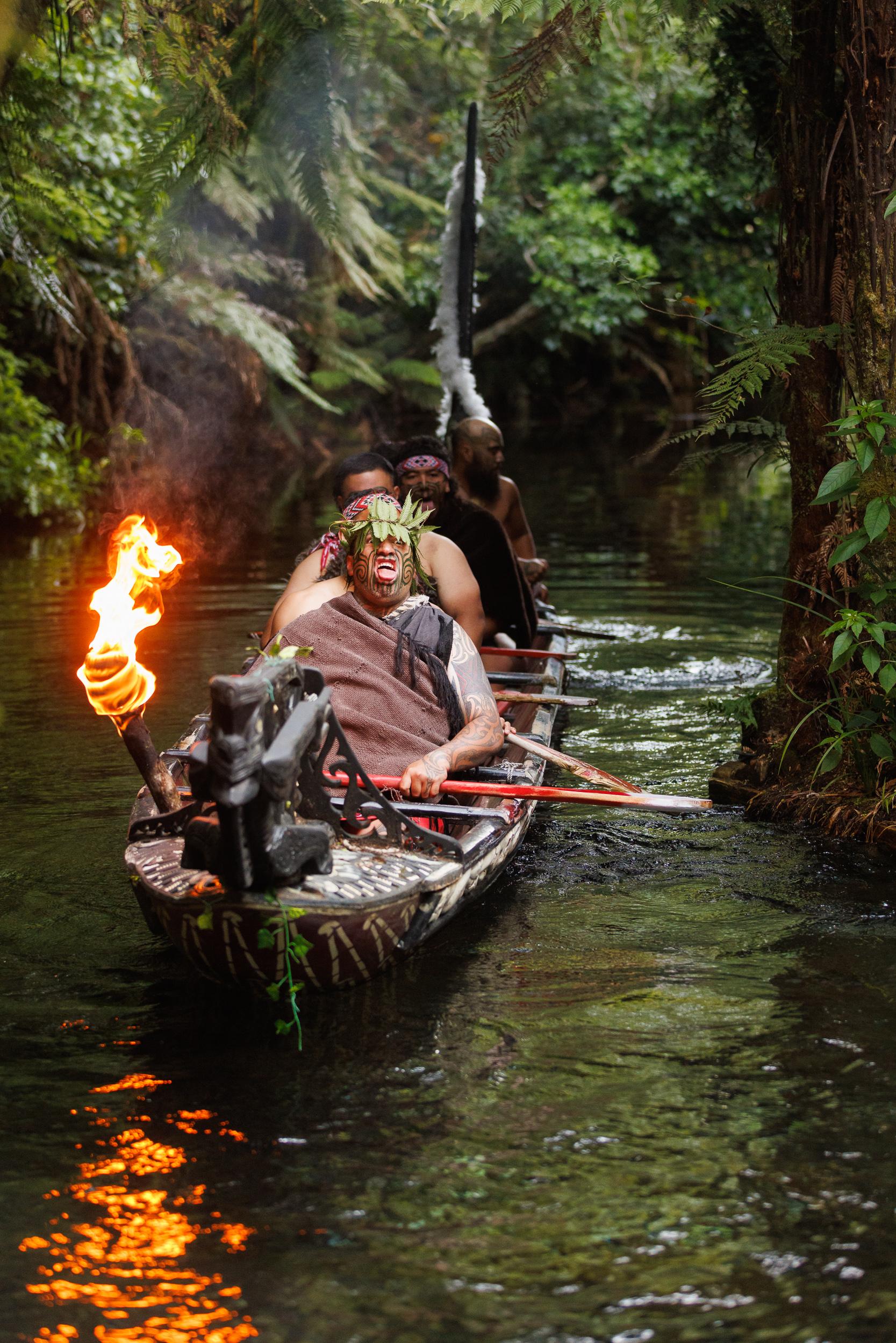 Māori cultural experience in Rotorua — village, haka and hangi — image 1